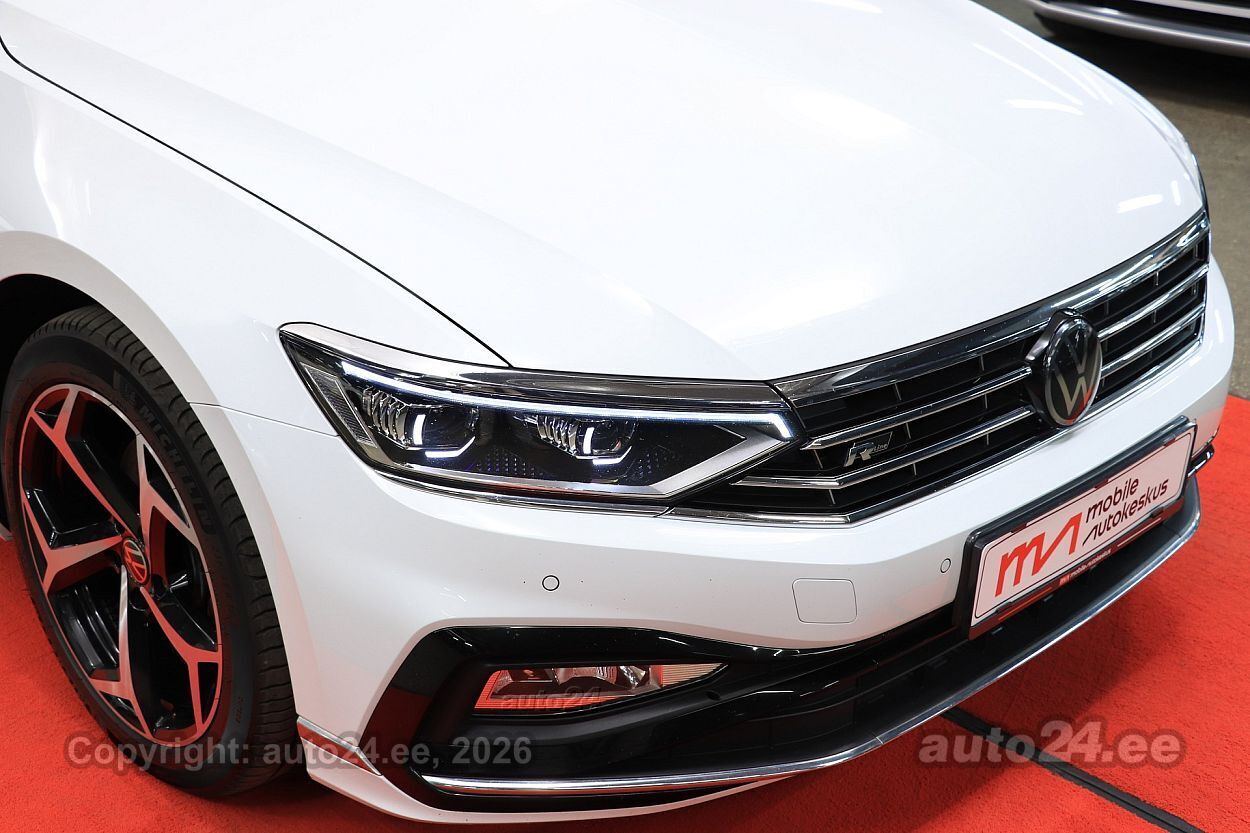 Volkswagen Passat 2022, photo 5/10