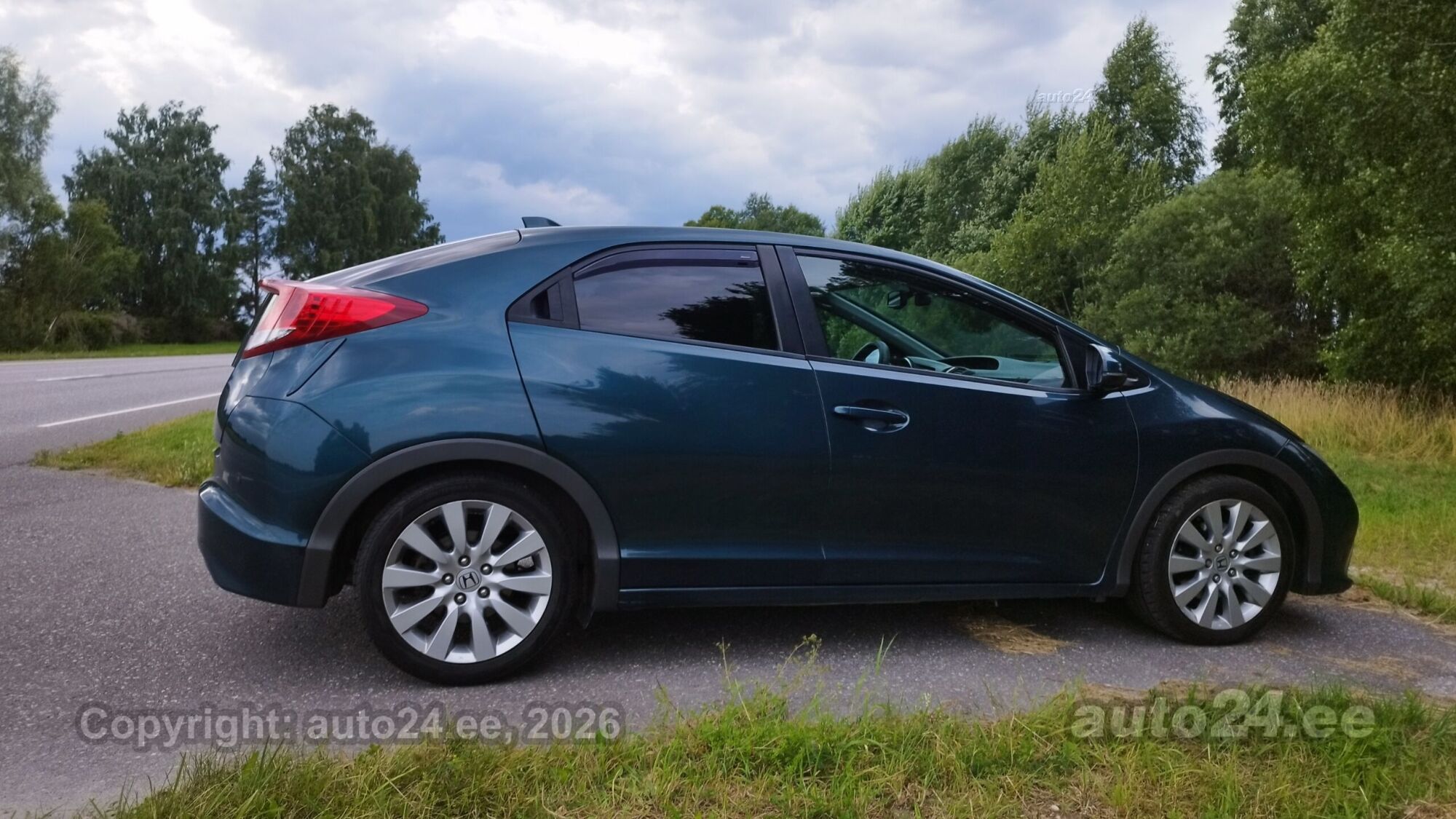 Honda Civic 1.6 88kW 2013, photo 6/10