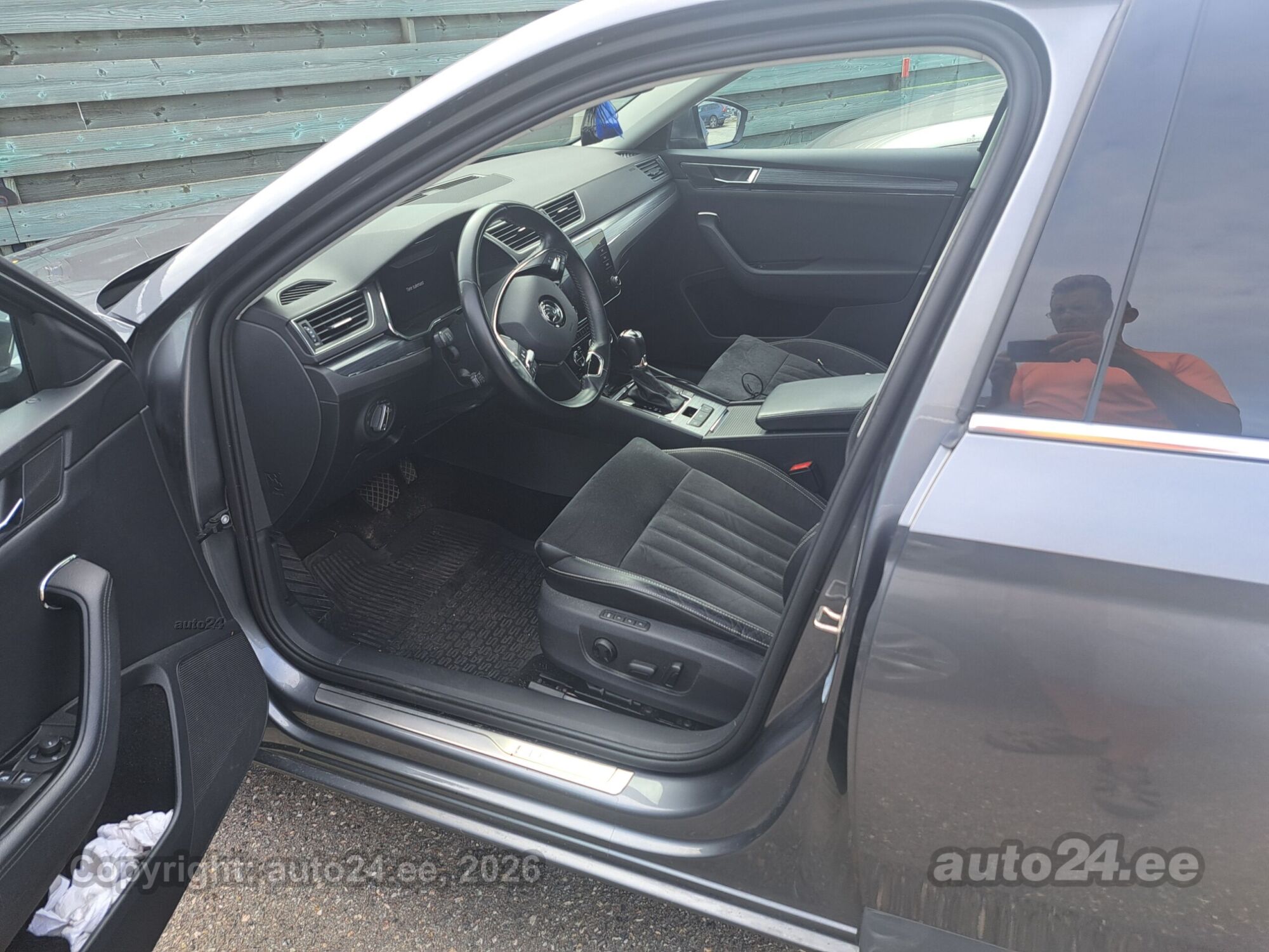 Skoda Superb 2.0 140kW 2022, kuva 6/7