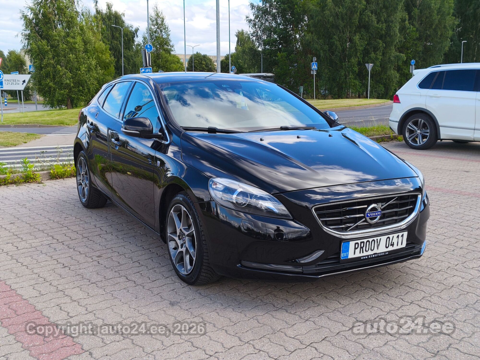 Volvo V40