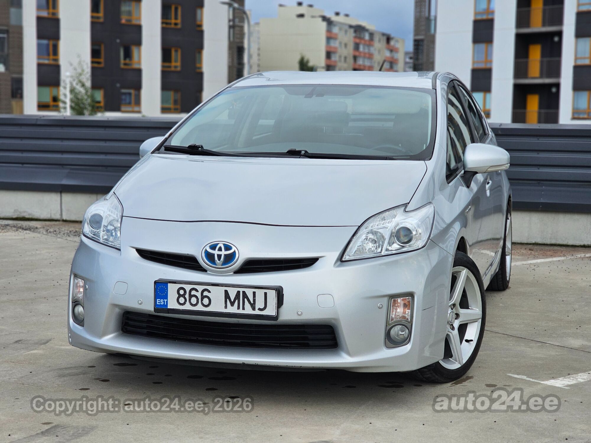 Toyota Prius - 1