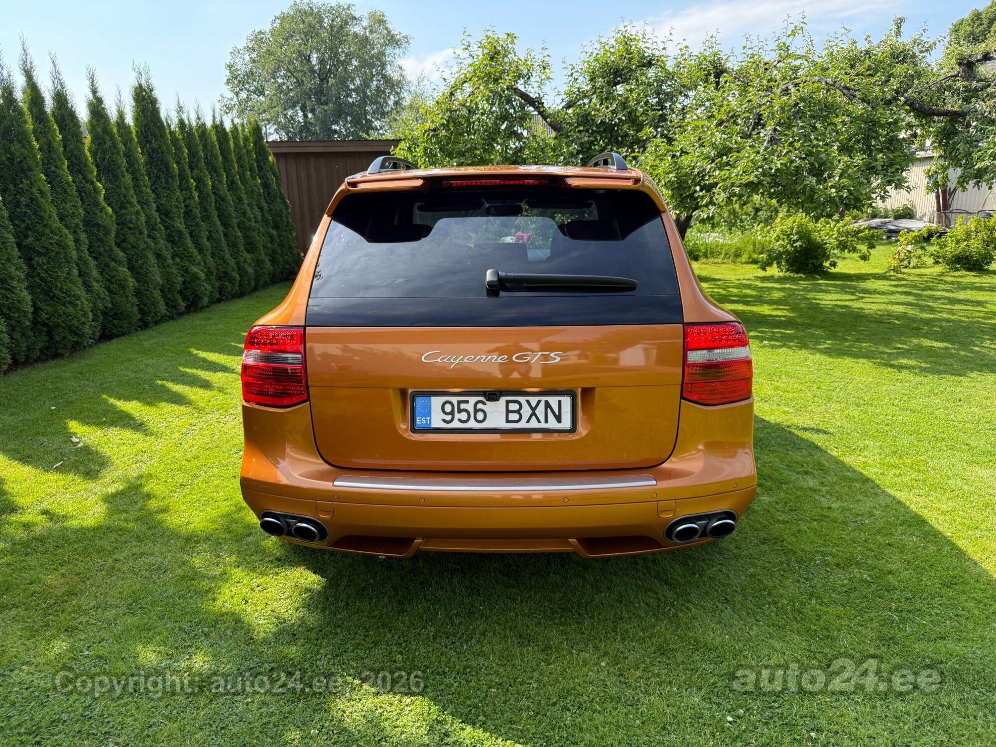 Porsche Cayenne - 4