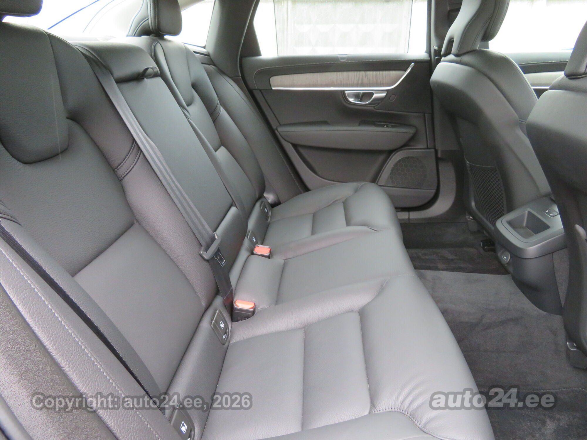 Volvo S90 - 5