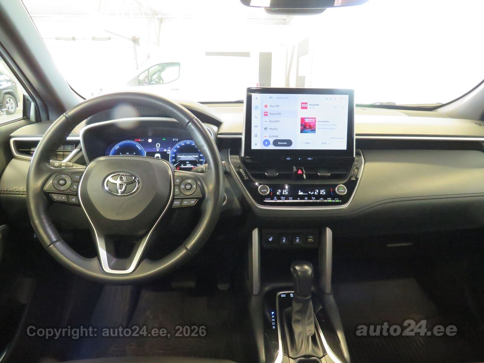 Toyota Corolla Cross Active 112kW 2023, photo 6/7