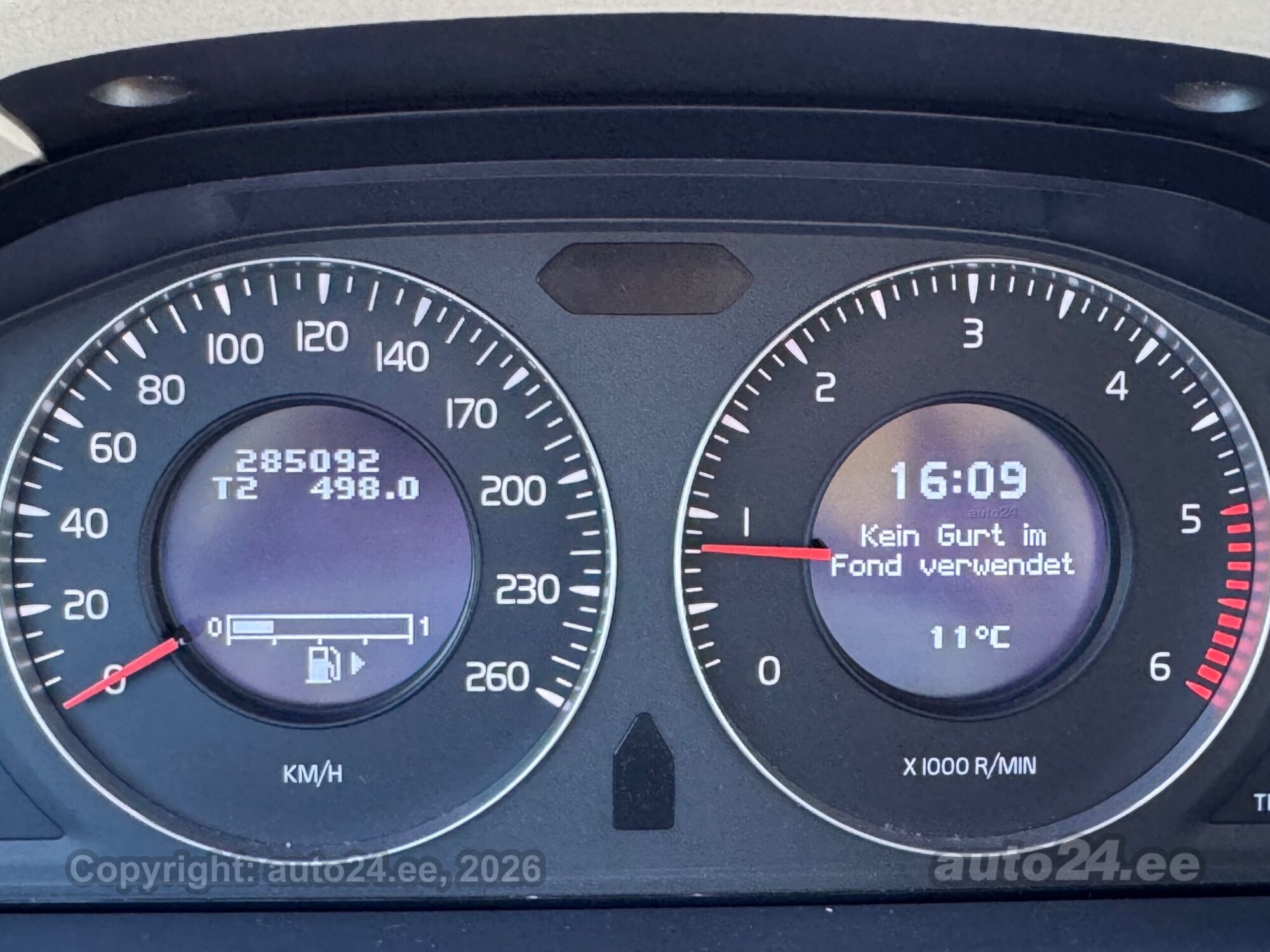 Volvo V70 2008 — photo 30