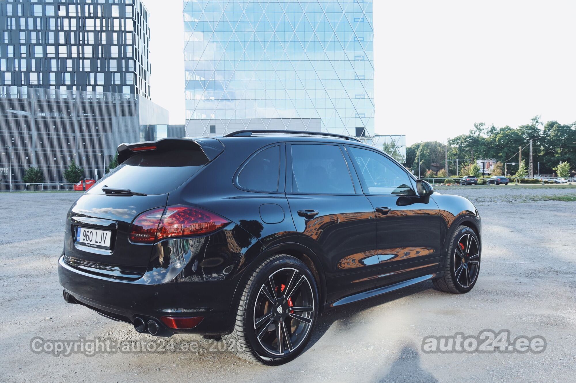 Porsche Cayenne 3.0 180kW 2012, photo 3/10