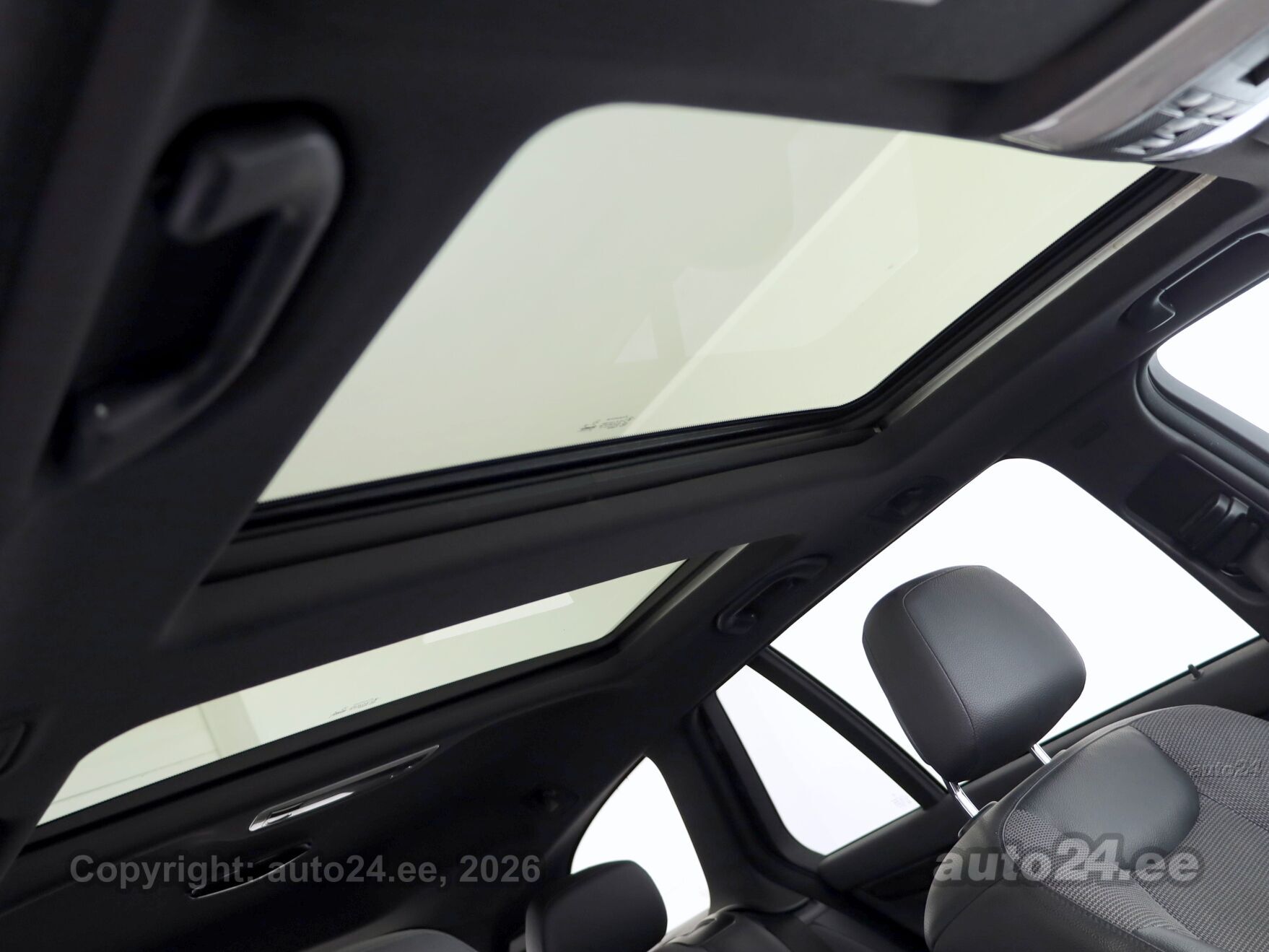 Mercedes-Benz C-Class 2008 — photo 8
