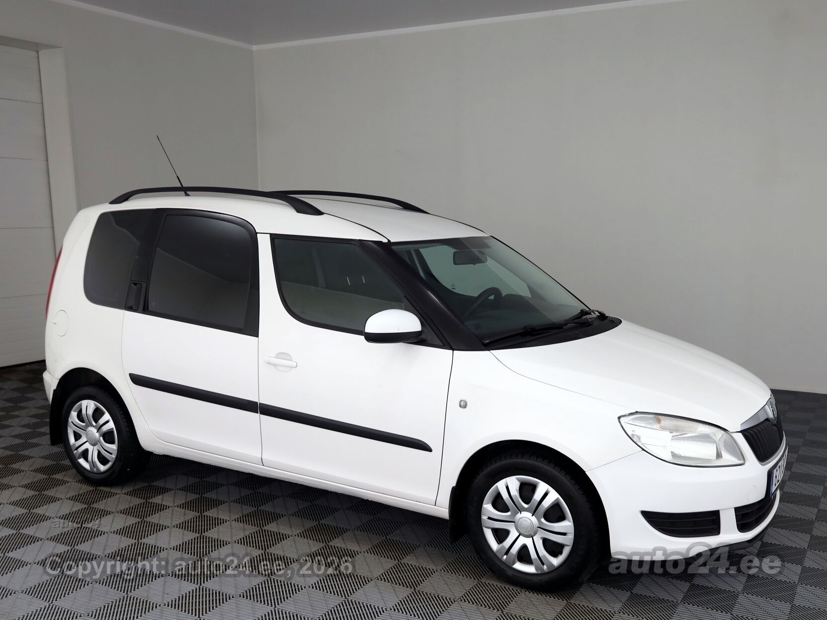 Skoda Roomster 2012 — vehicle for AFU Ukraine