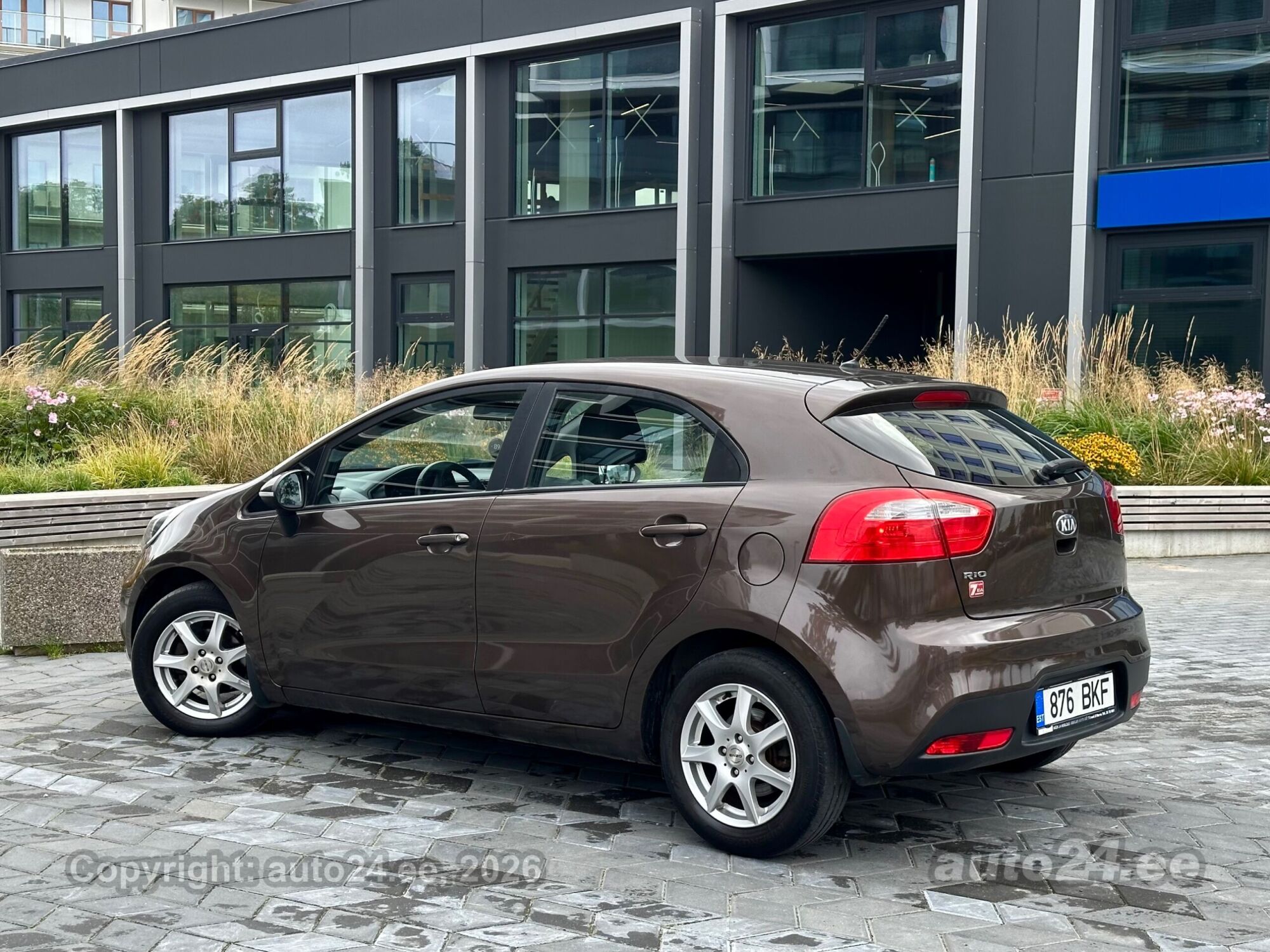 KIA Rio - 11