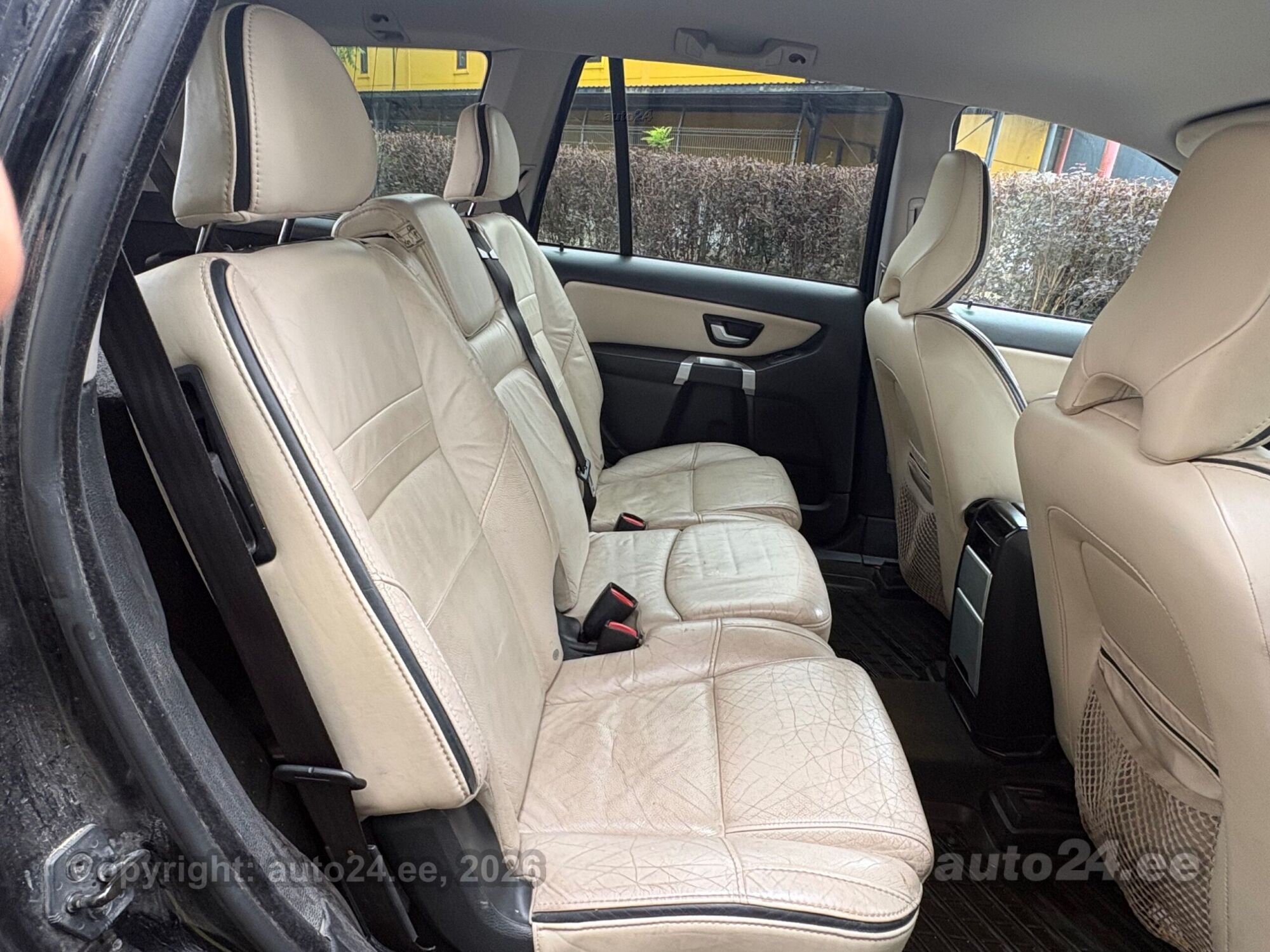 Volvo XC90 - 12