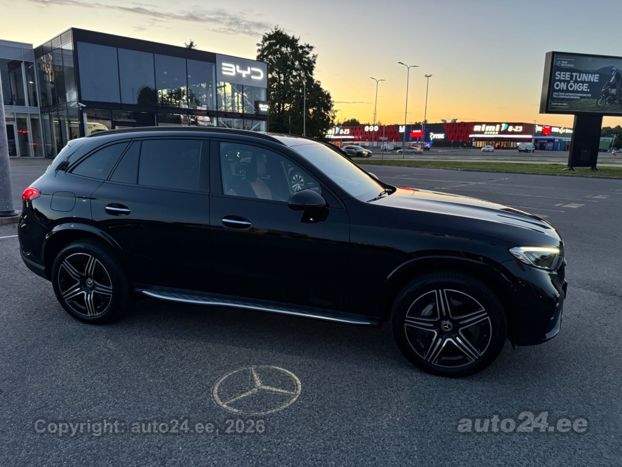 Mercedes-Benz GLC 300 - 3