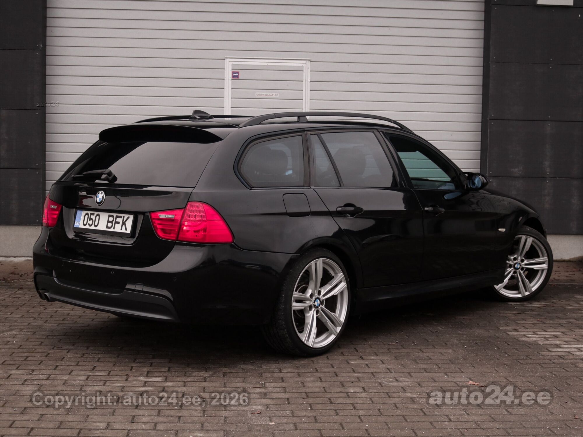 BMW 3 Series 2007 — photo 9