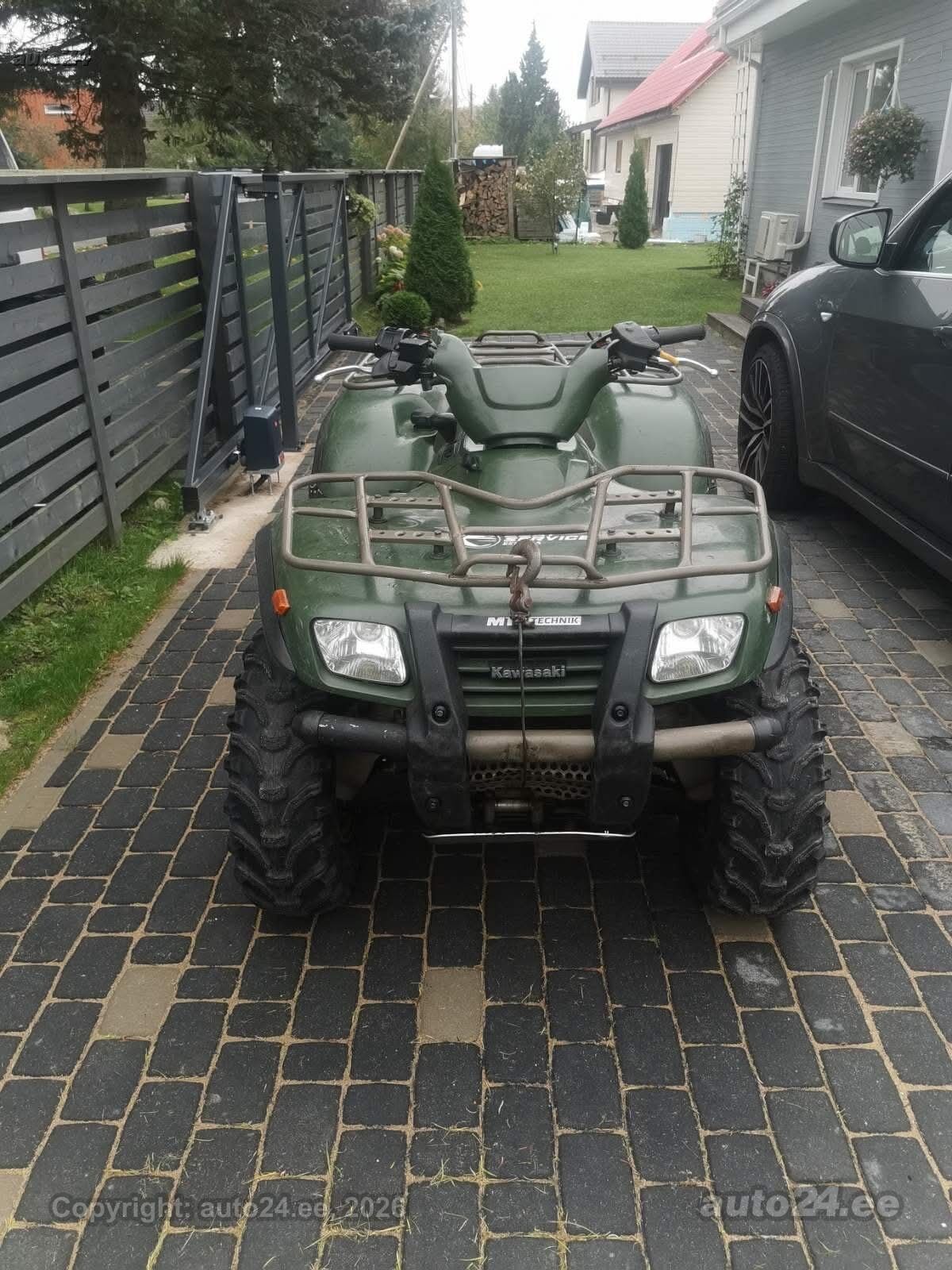 Kawasaki KVF 700 2005 — rear view