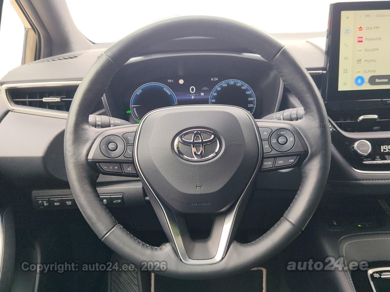 Toyota Corolla - 12