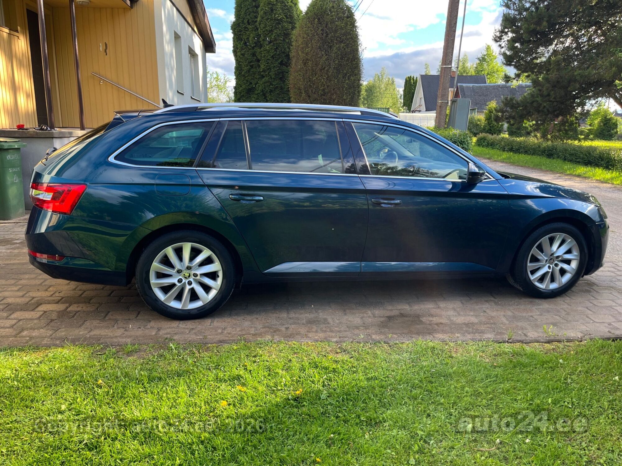 Skoda Superb 1.6 88kW 2020, kuva 3/10