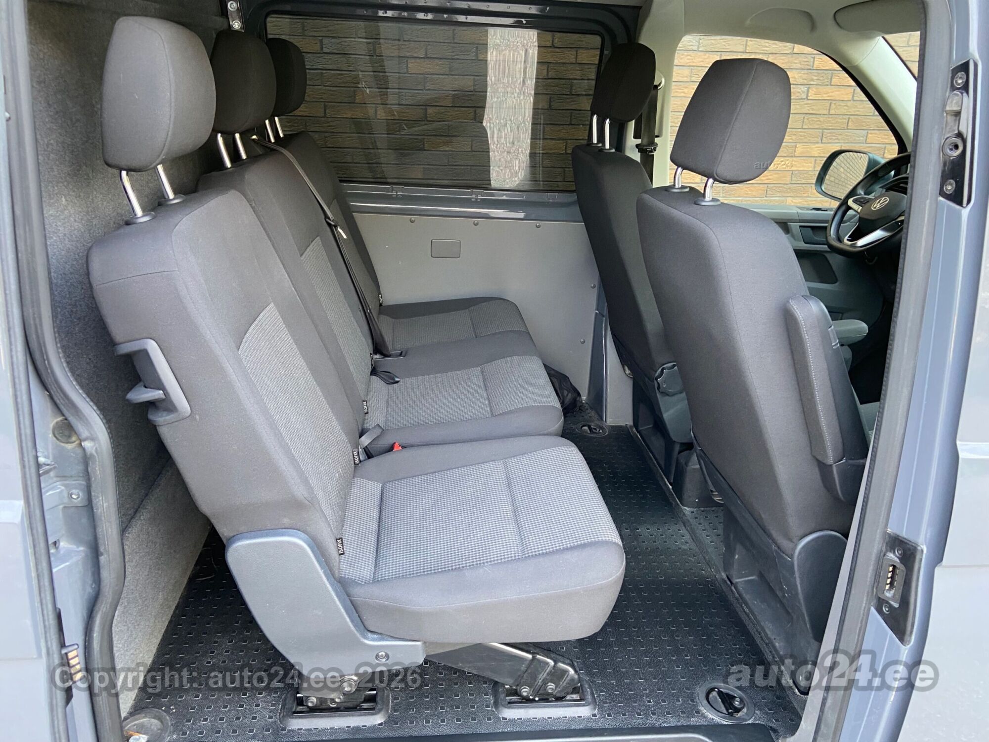 Volkswagen Transporter 2021, kuva 7/10