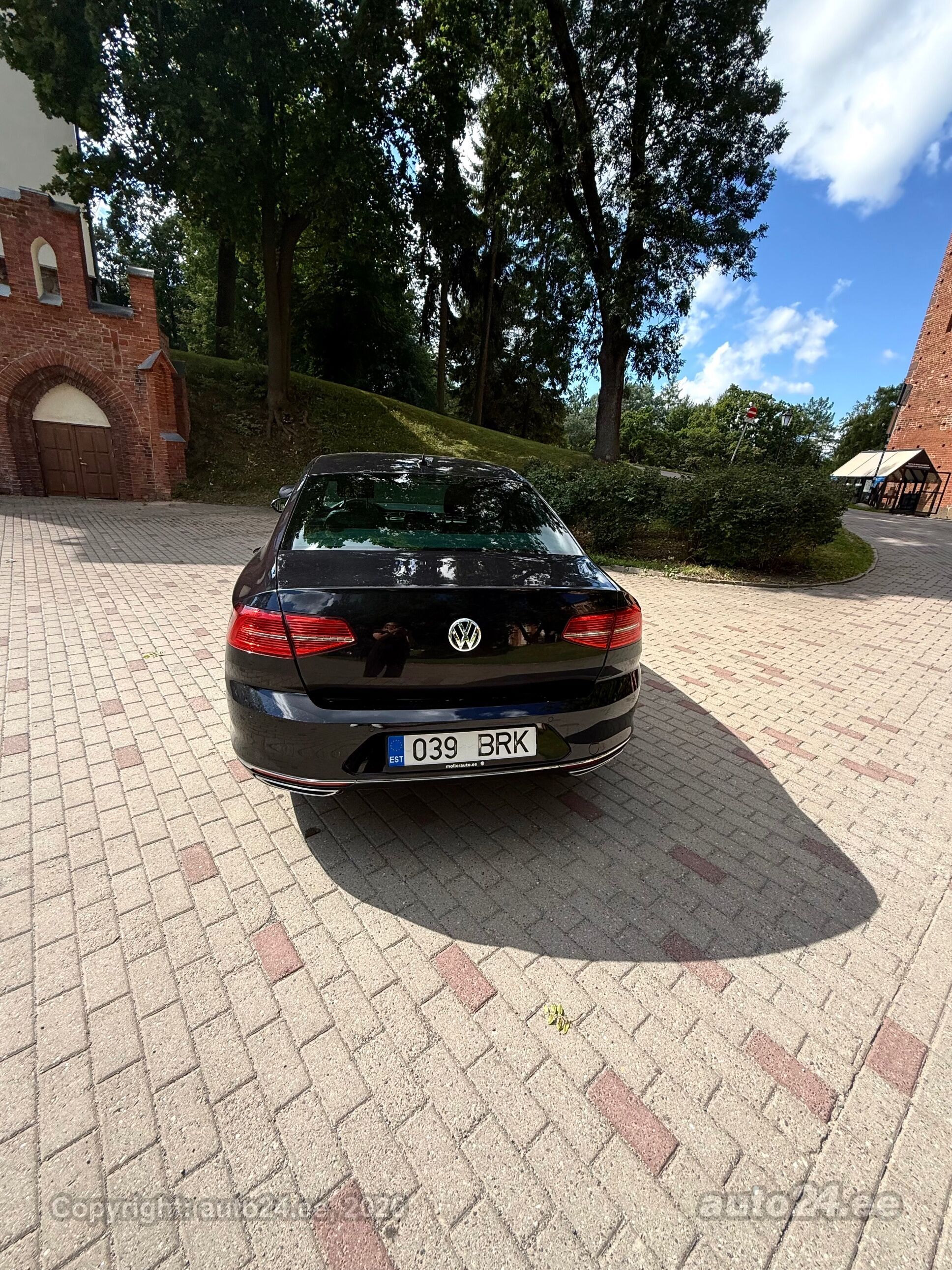 Volkswagen Passat - 5