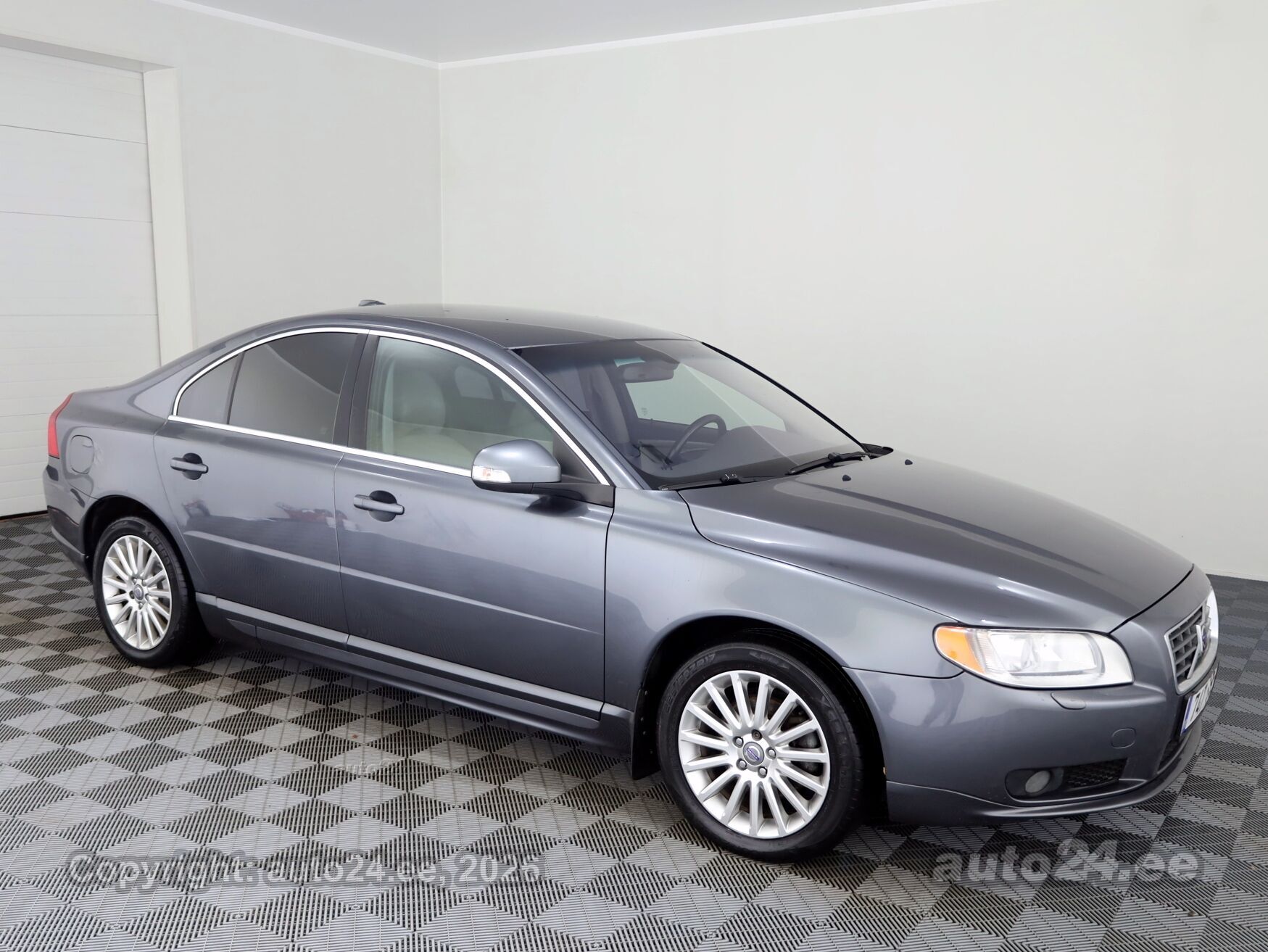 Volvo S80