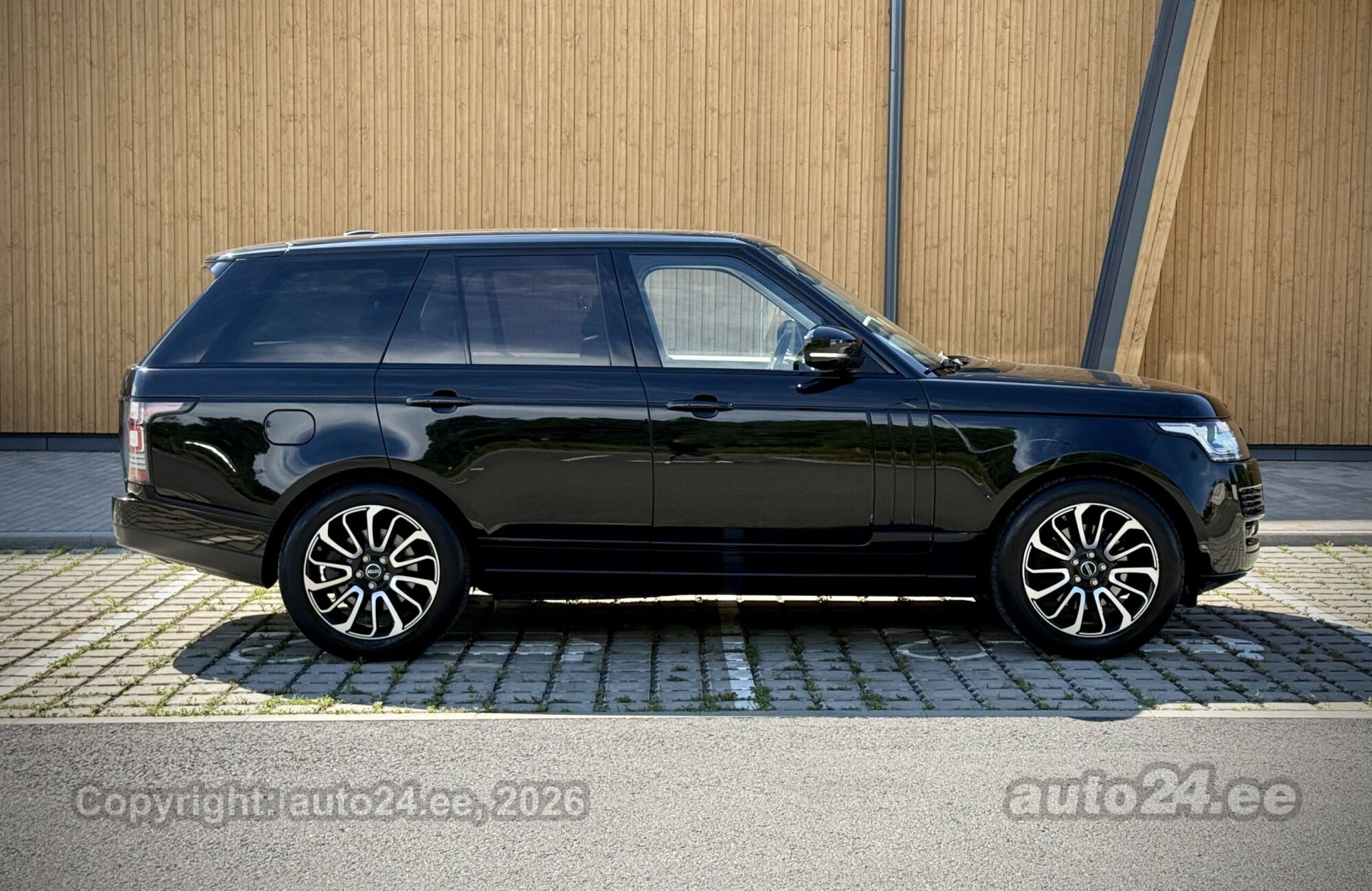 Land Rover Range Rover 2018, kuva 2/10
