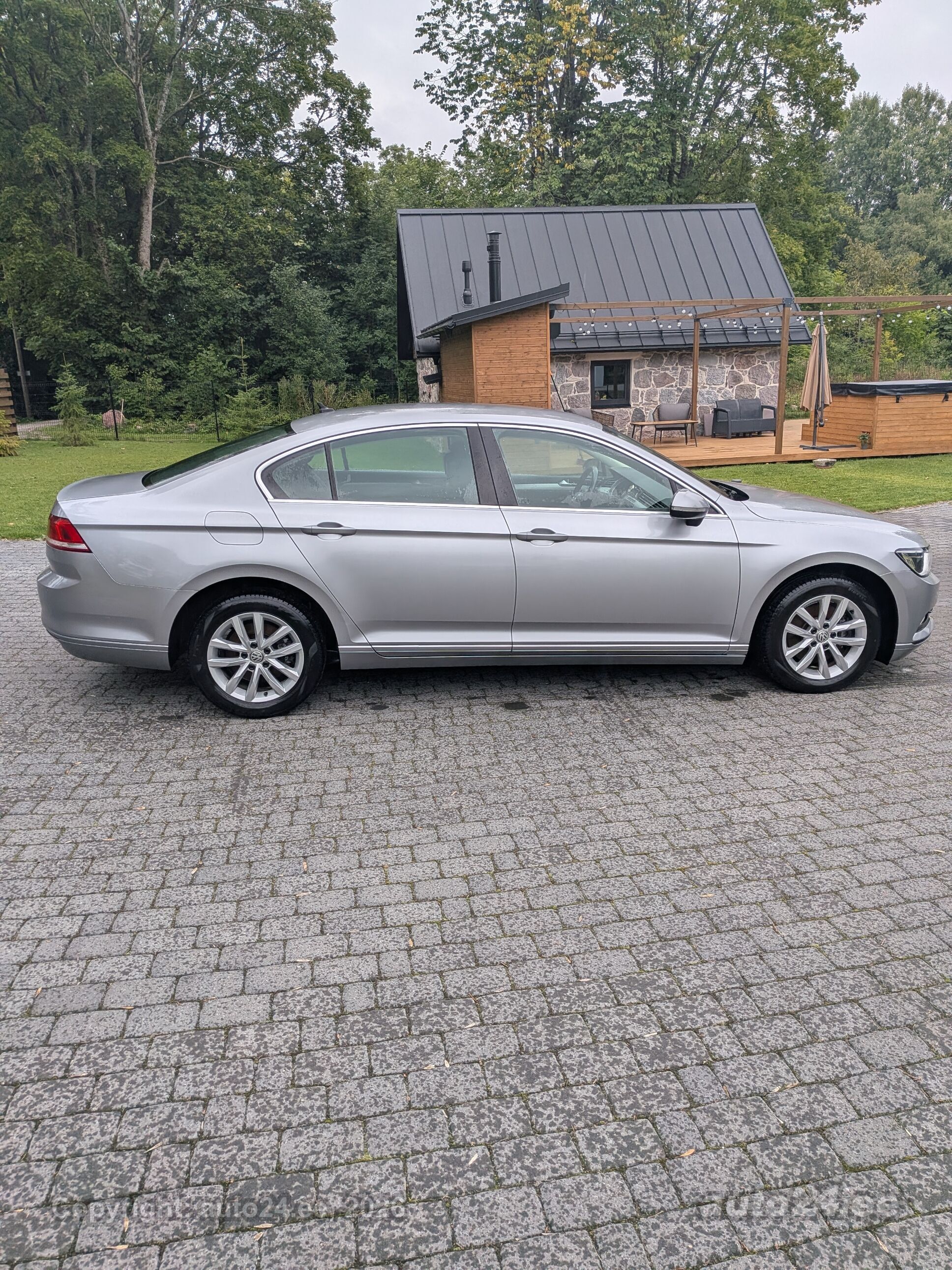 Volkswagen Passat - 3