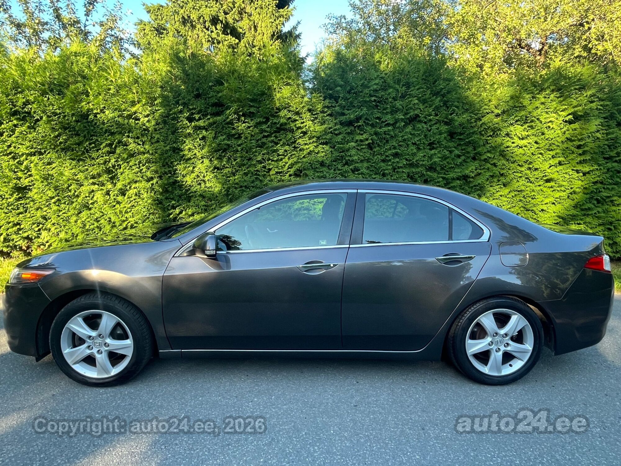 Honda Accord 2.2 110kW 2010, kuva 3/10