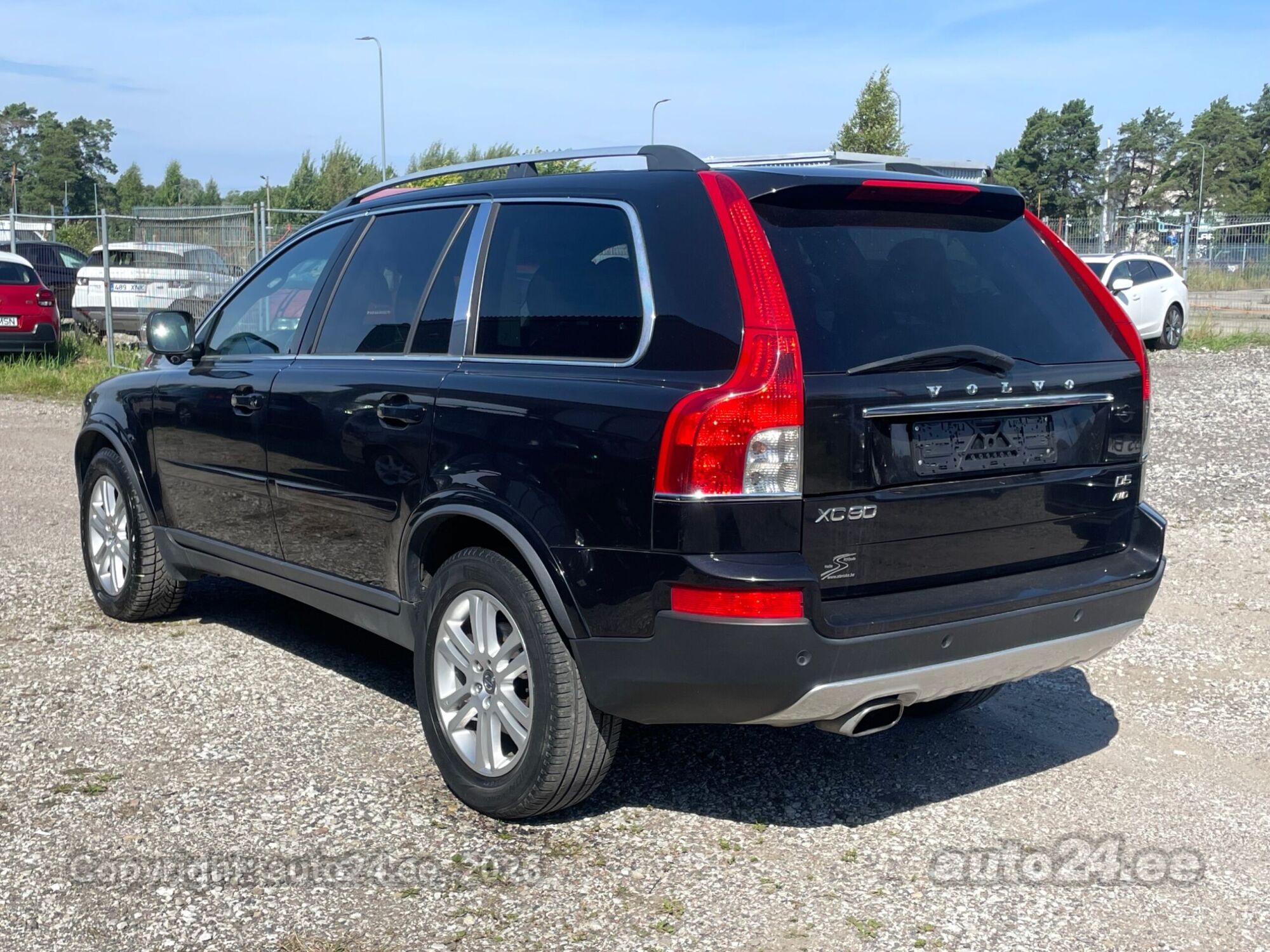 Volvo XC90 Executive AWD 7k 2.4 D5 147kW 2012, photo 3/10