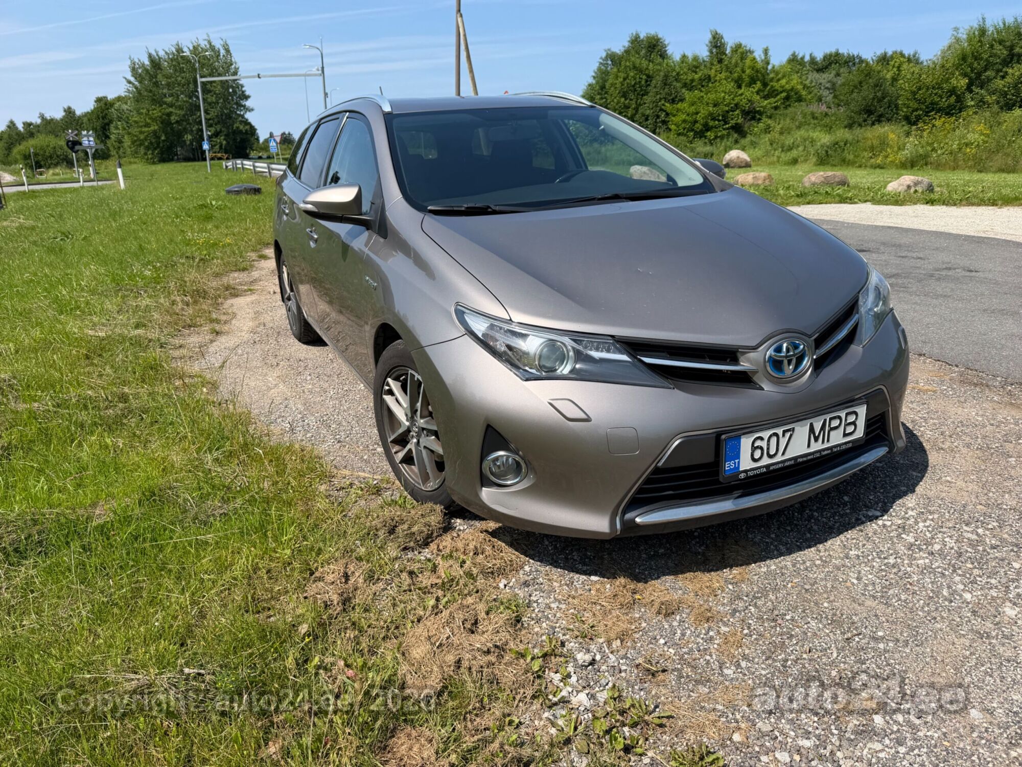 Toyota Auris 1.8 73kW