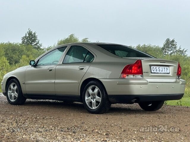 Volvo S60 - 3