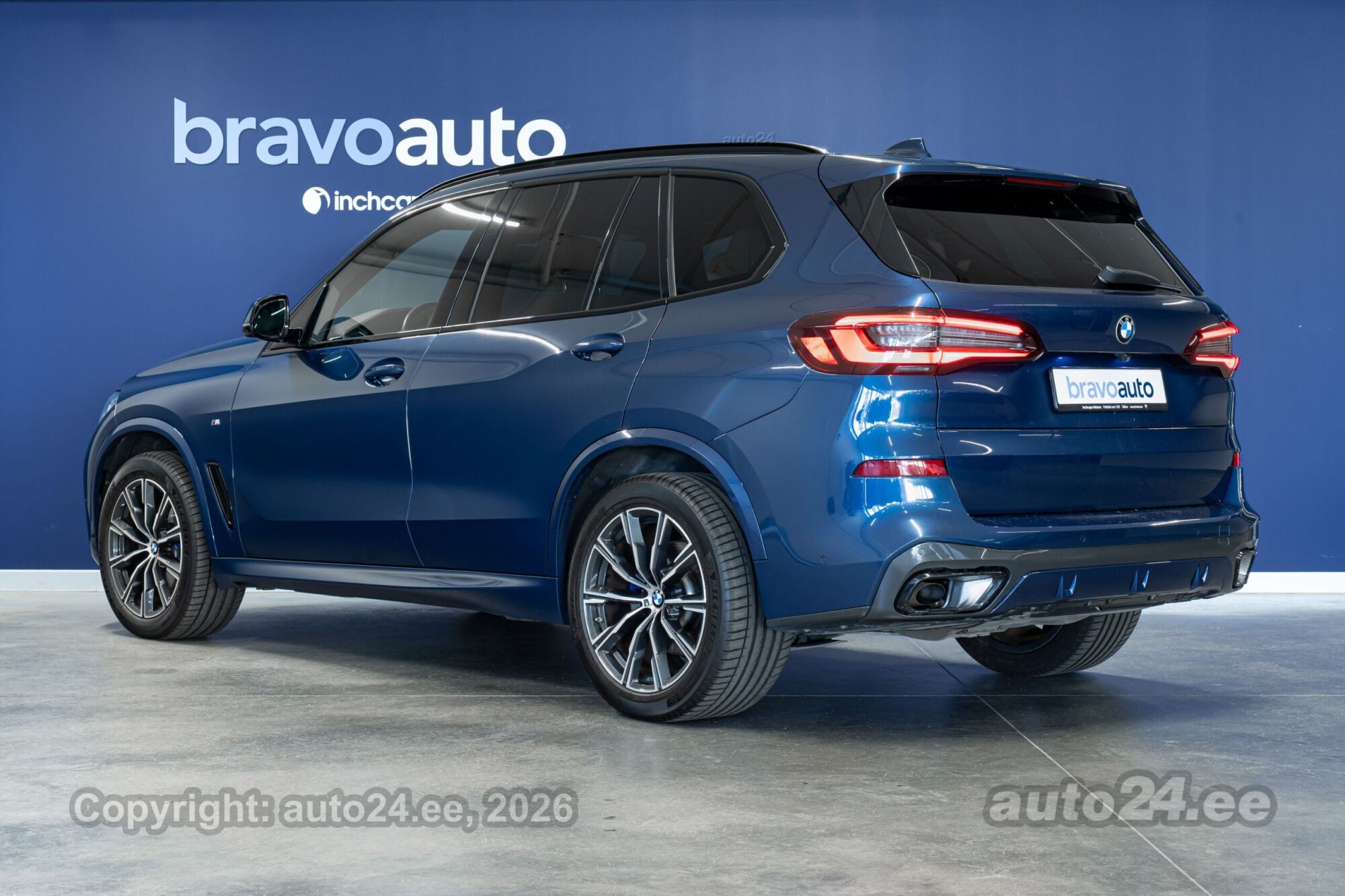 BMW X5 xDrive30d M-Sportpakett 3.0 210kW 2022, kuva 4/10