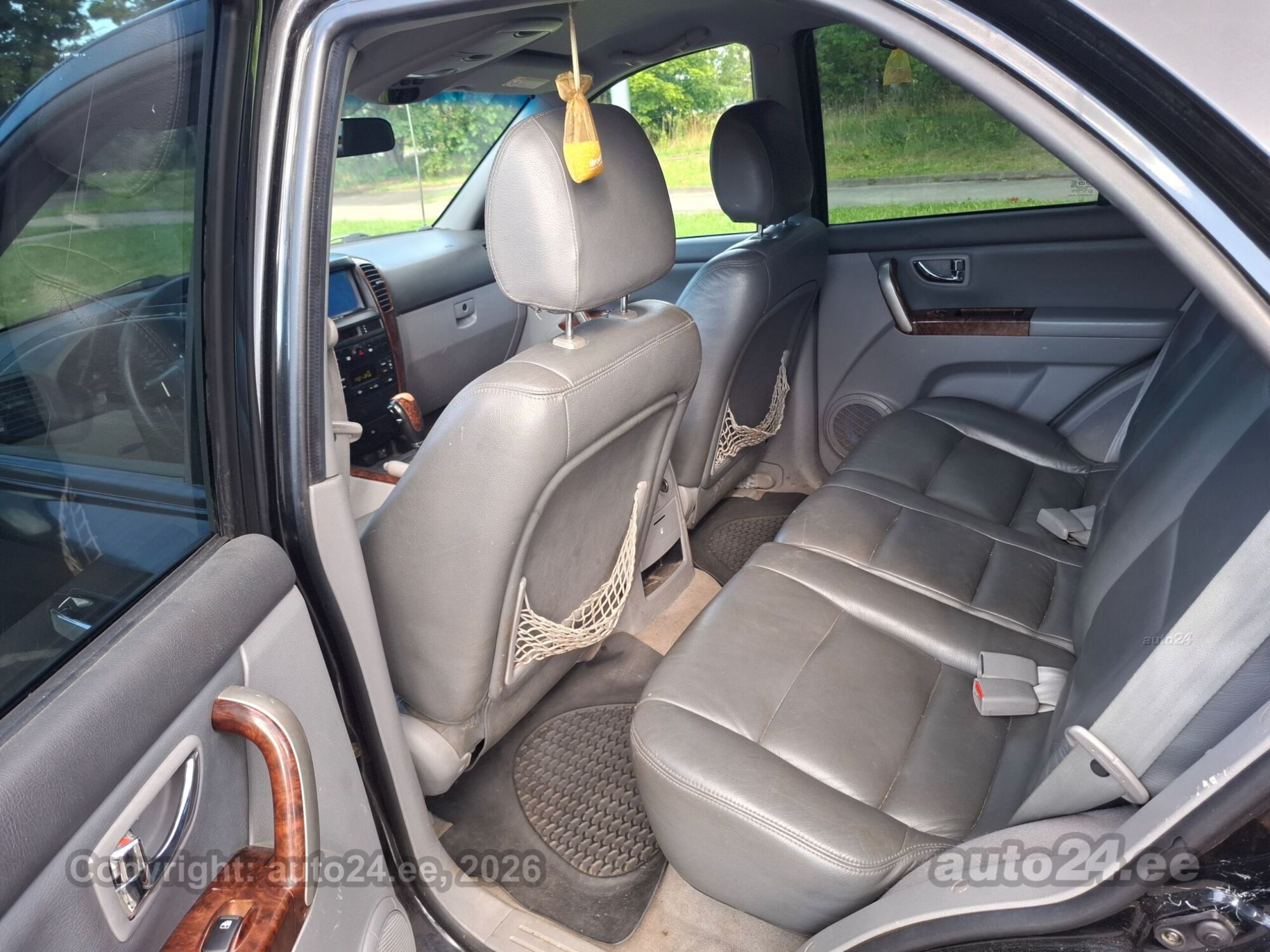 Kia Sorento 3.5 143kW 2004, kuva 6/7