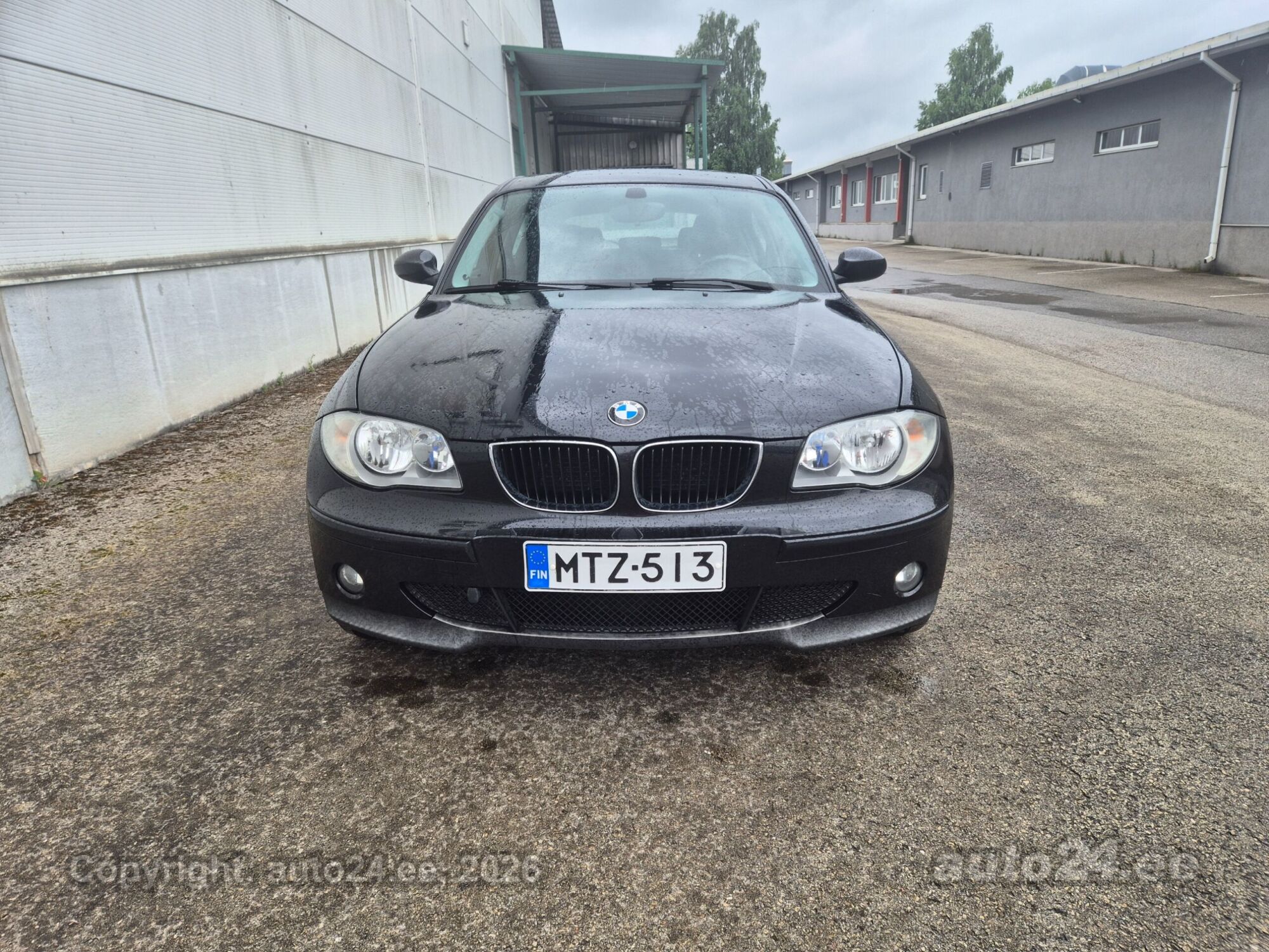 BMW 1-sarja 116 1.6 85kW 2005, photo 2/10