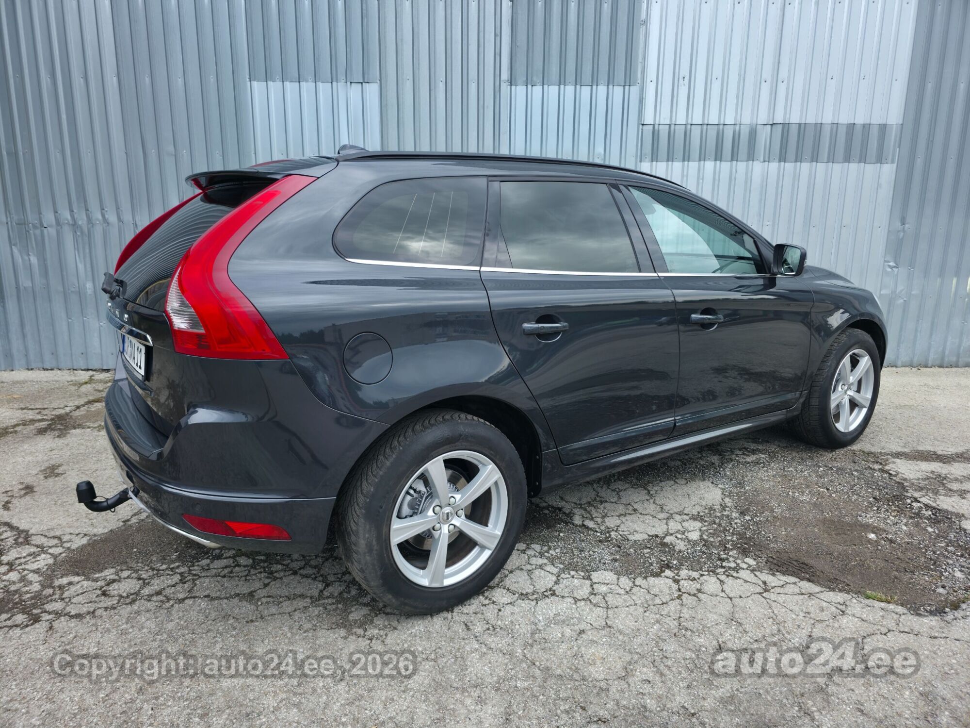 Volvo XC60 2015, kuva 4/10