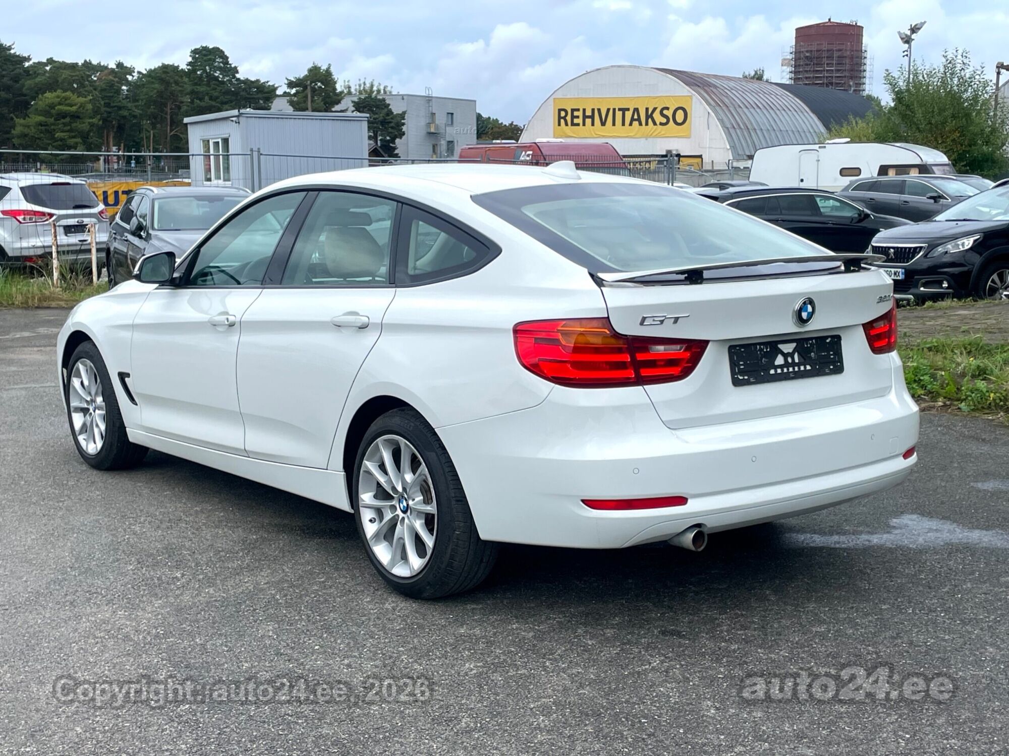 BMW 320 - 5