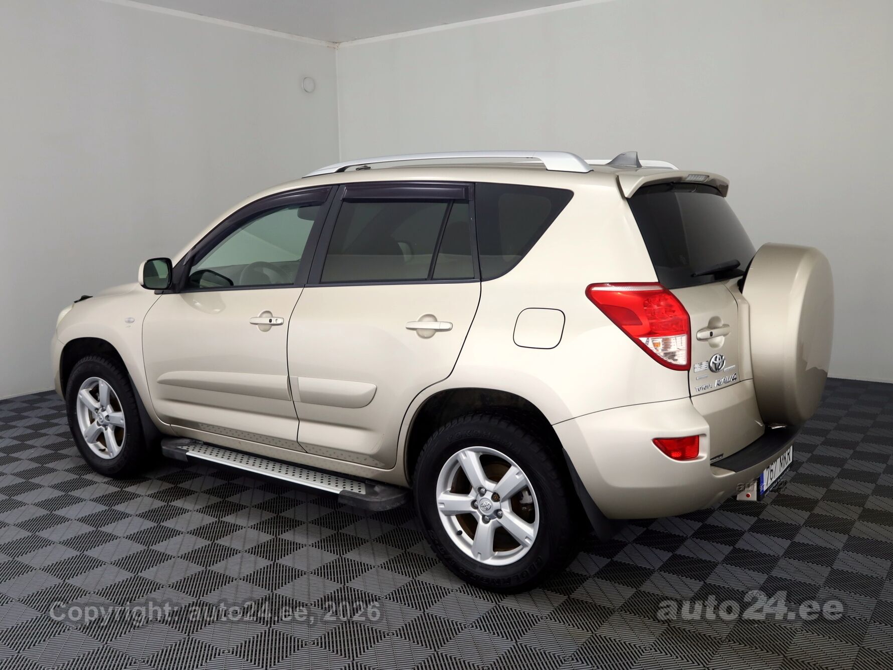 Toyota RAV4 2007 — двигун 1998 cm³ (112 kW)