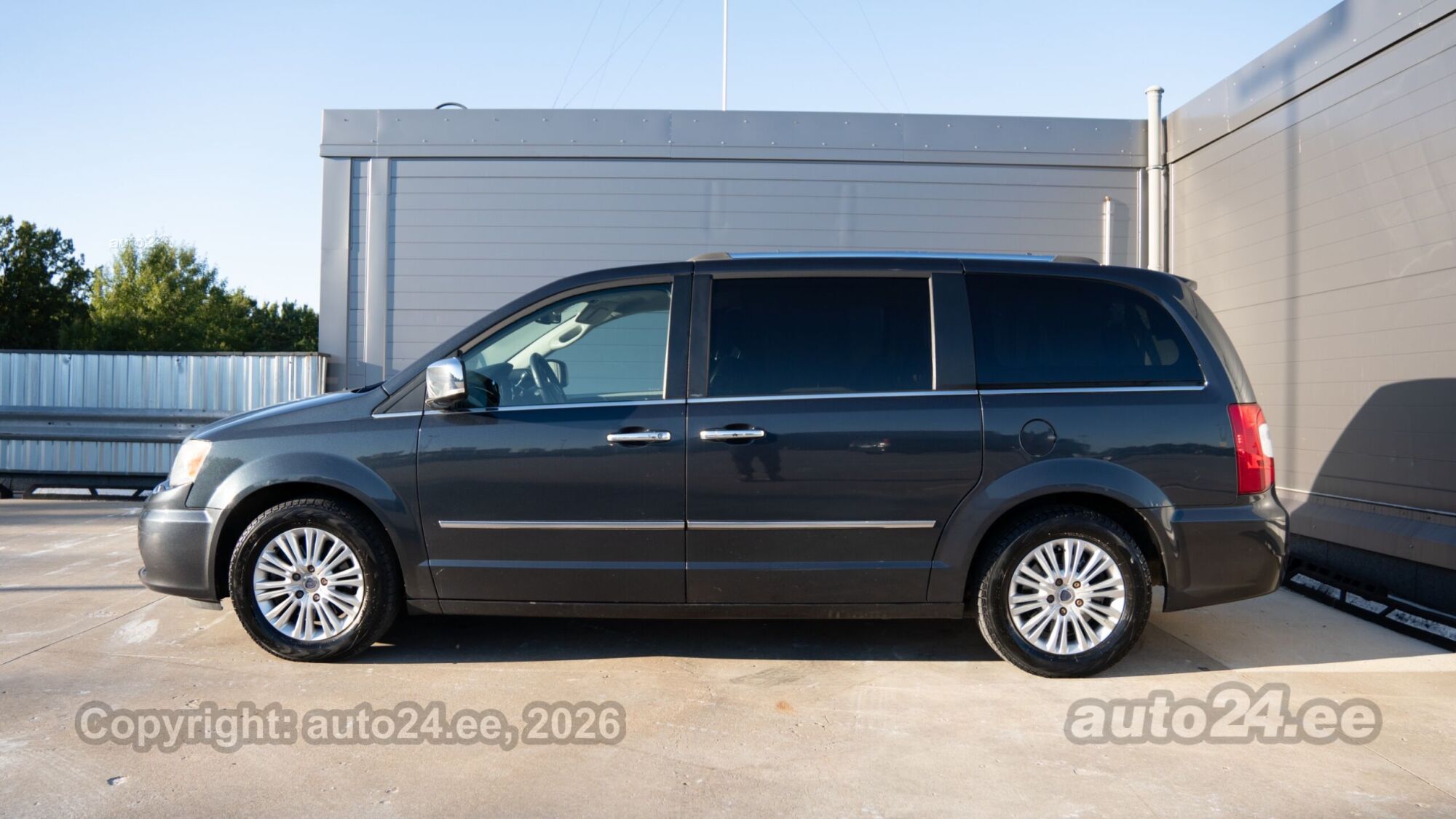 Lancia Voyager - 3