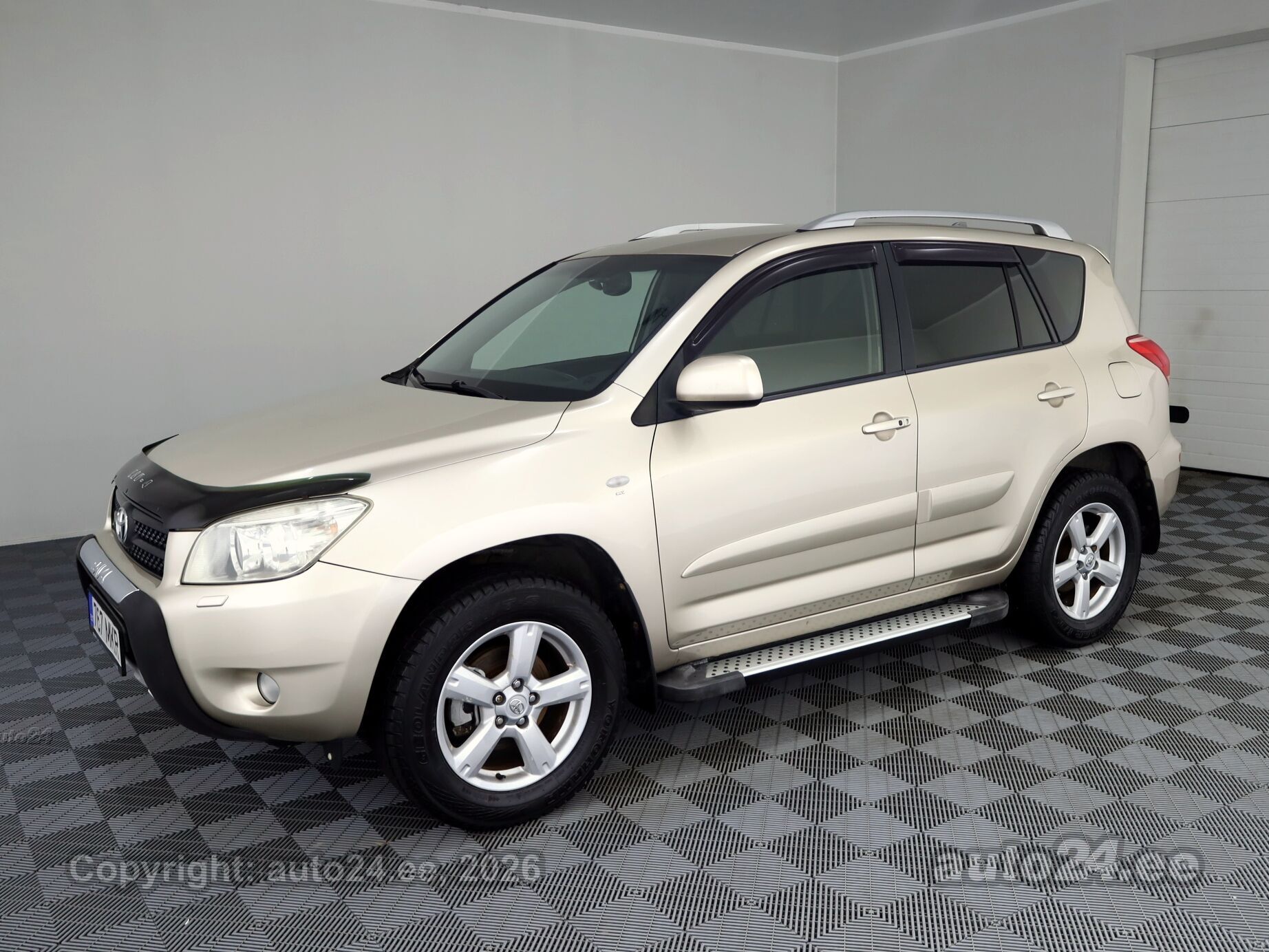 Toyota RAV4 2007 — вигляд ззаду
