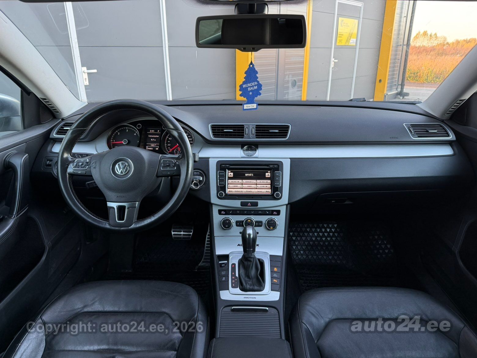 Volkswagen Passat 2014 — фото 9