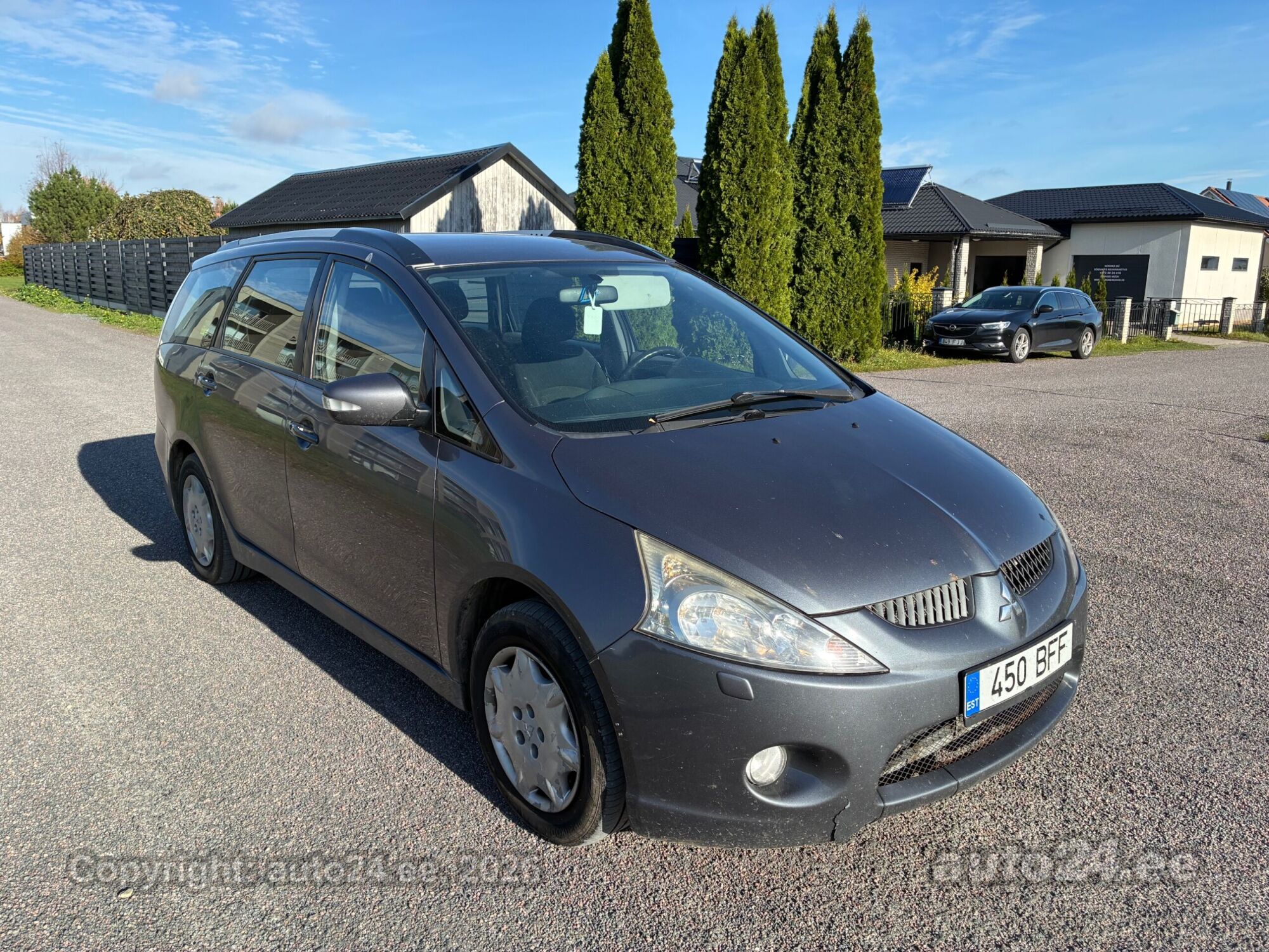Mitsubishi Grandis