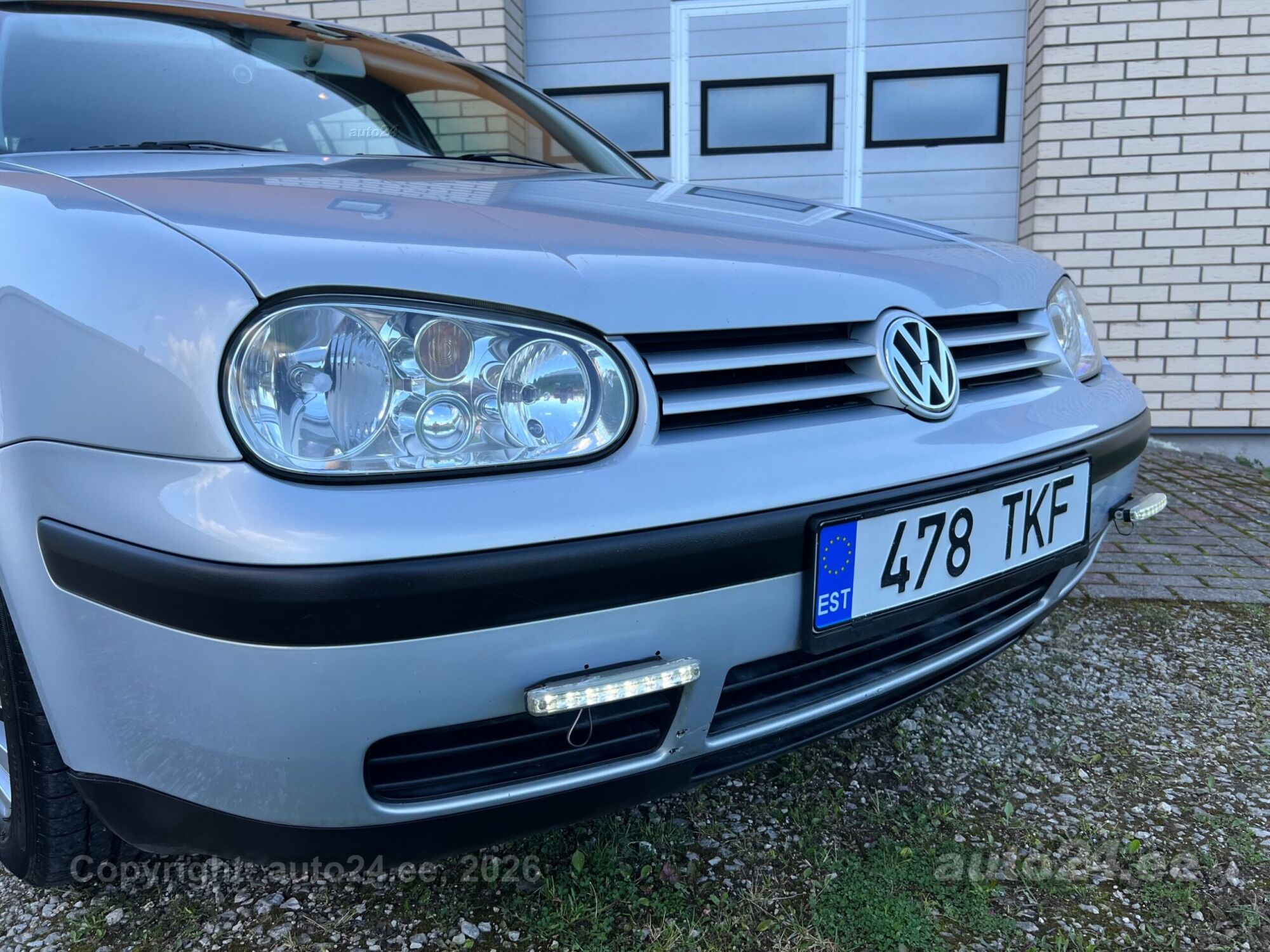 Volkswagen Golf - 8