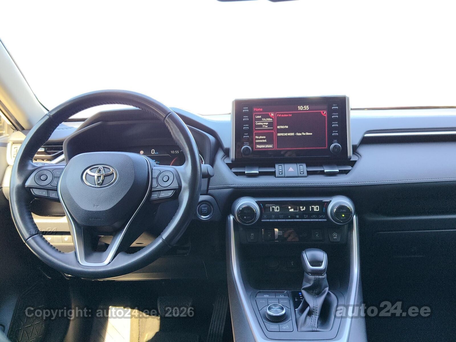 Toyota RAV4 - 8