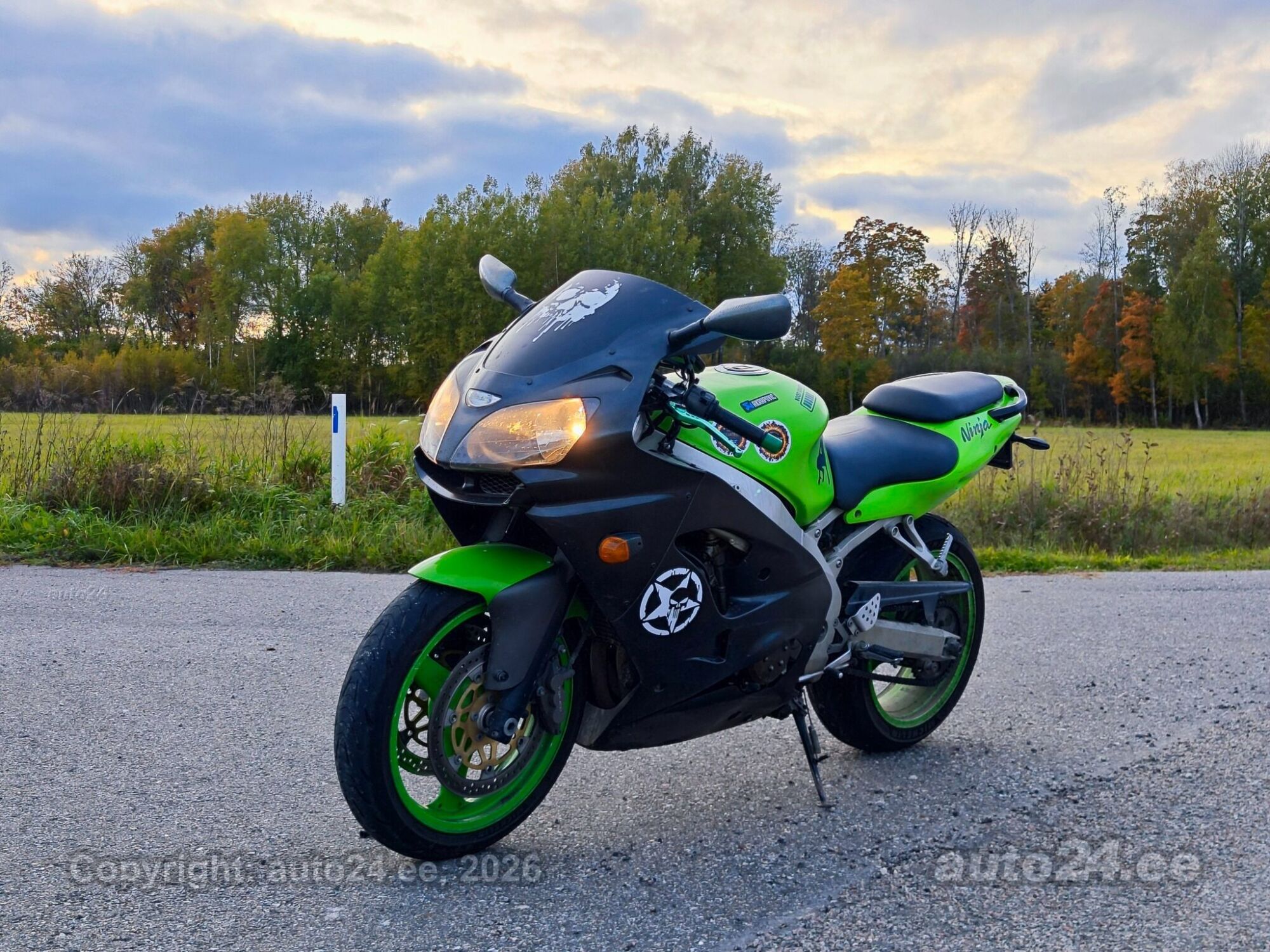Kawasaki Ninja ZX - 9R R4 106kW - auto24.ee