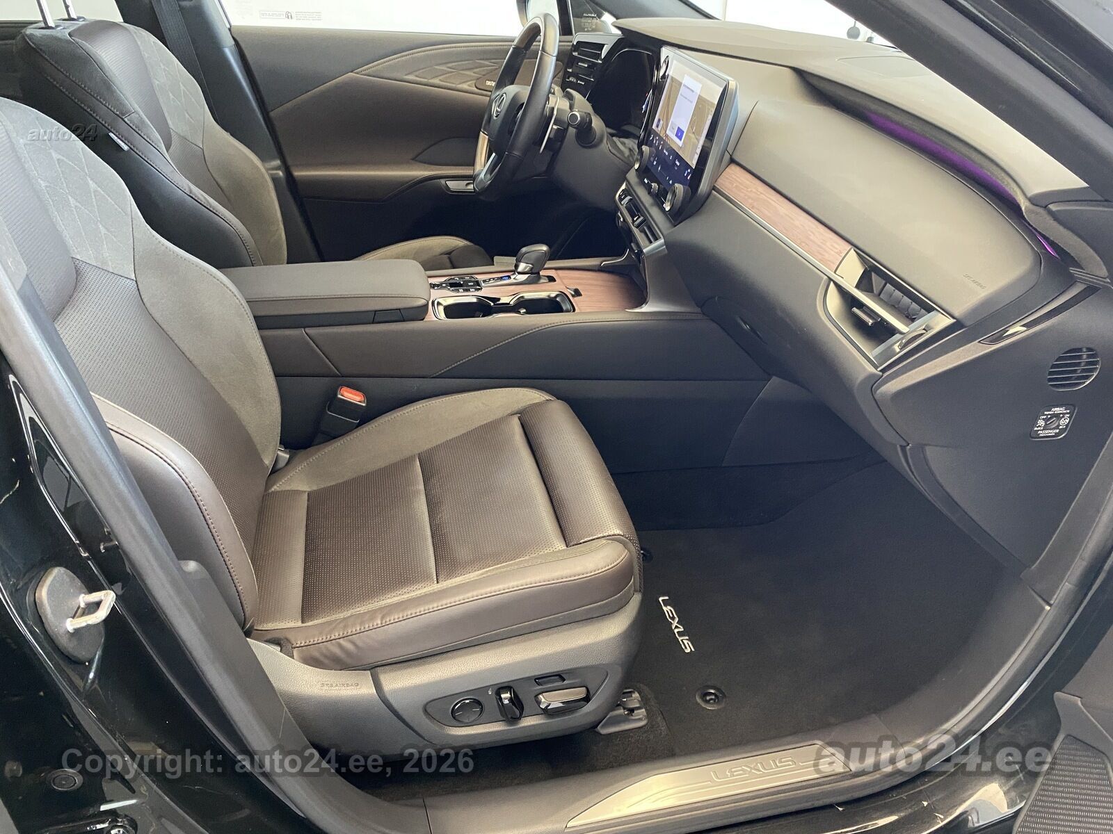 Lexus RX 450h+ - 7