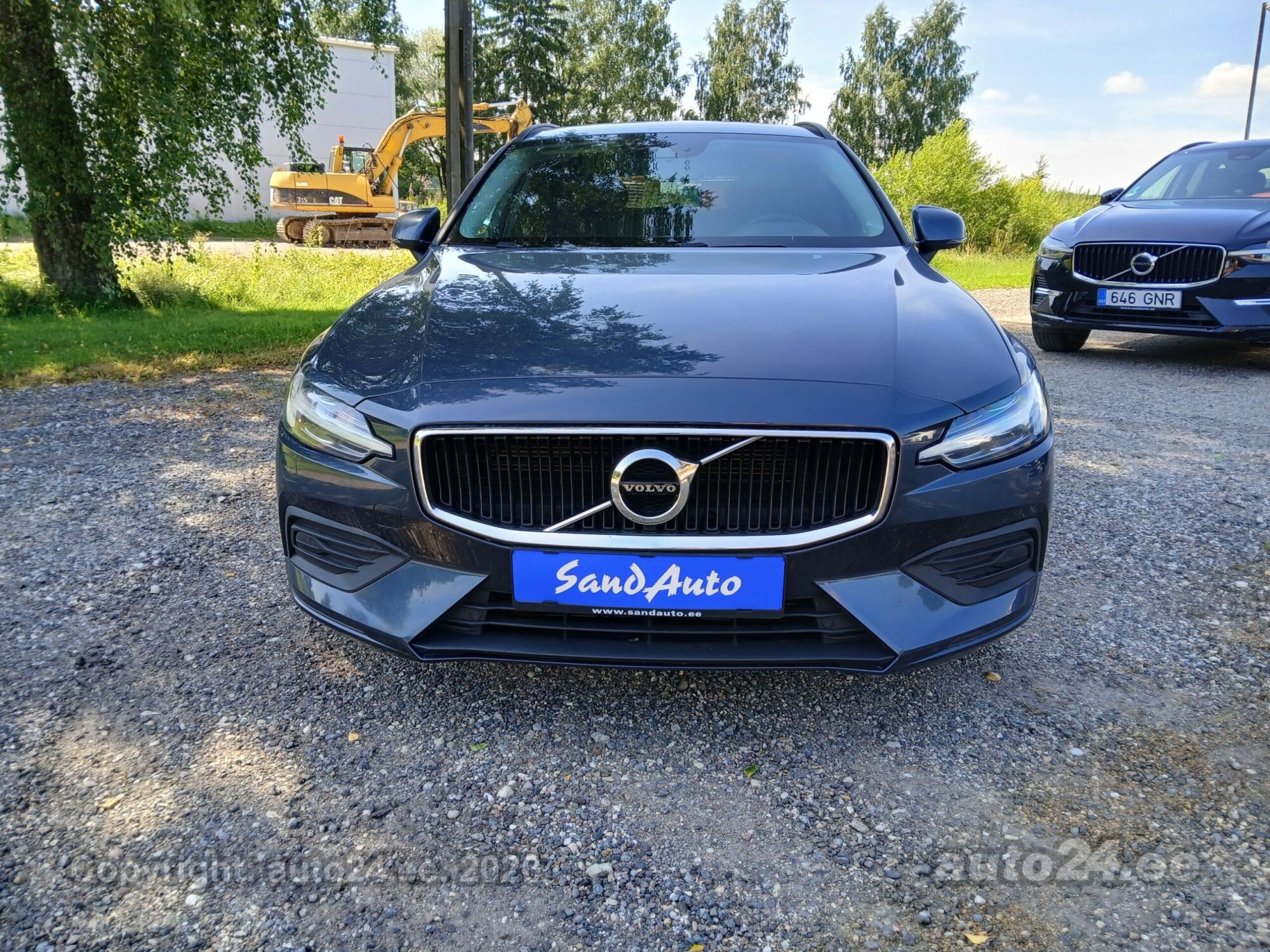 Volvo V60 FACELIFT 2.0 R4 TDi 145kW 2021, kuva 2/10