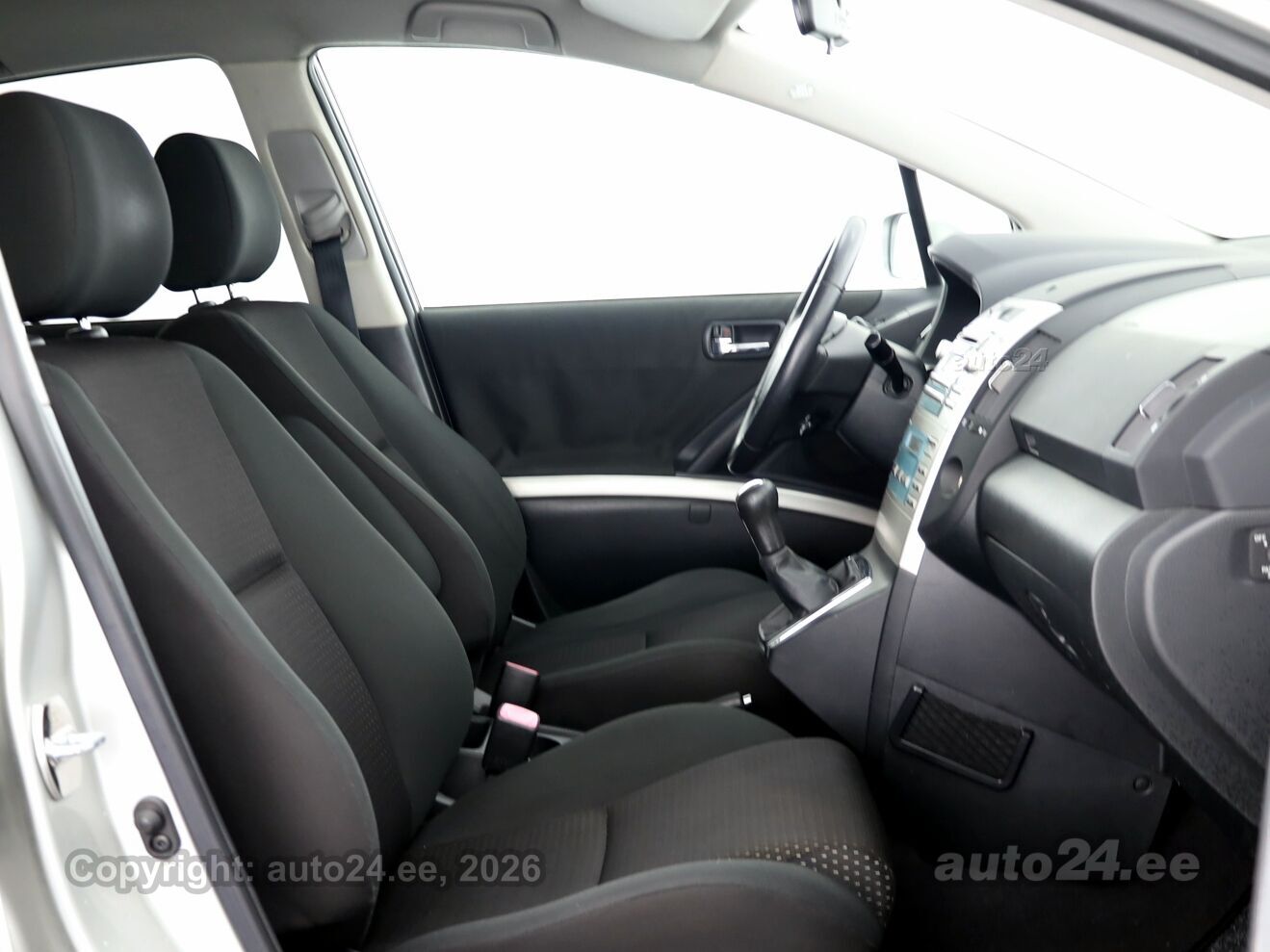 Toyota Corolla Verso 2009 — photo 6