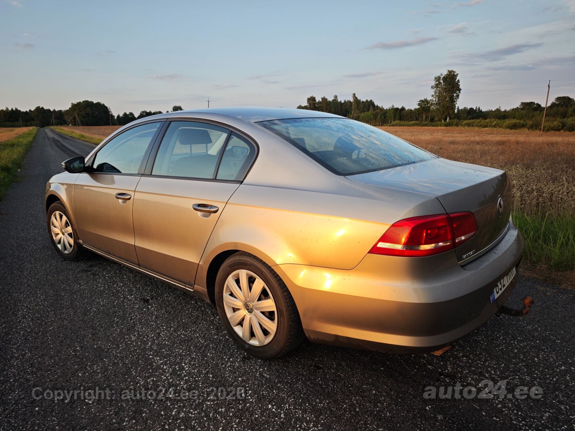 Volkswagen Passat 1.4 R4 TSI 90kW 2012, photo 2/10