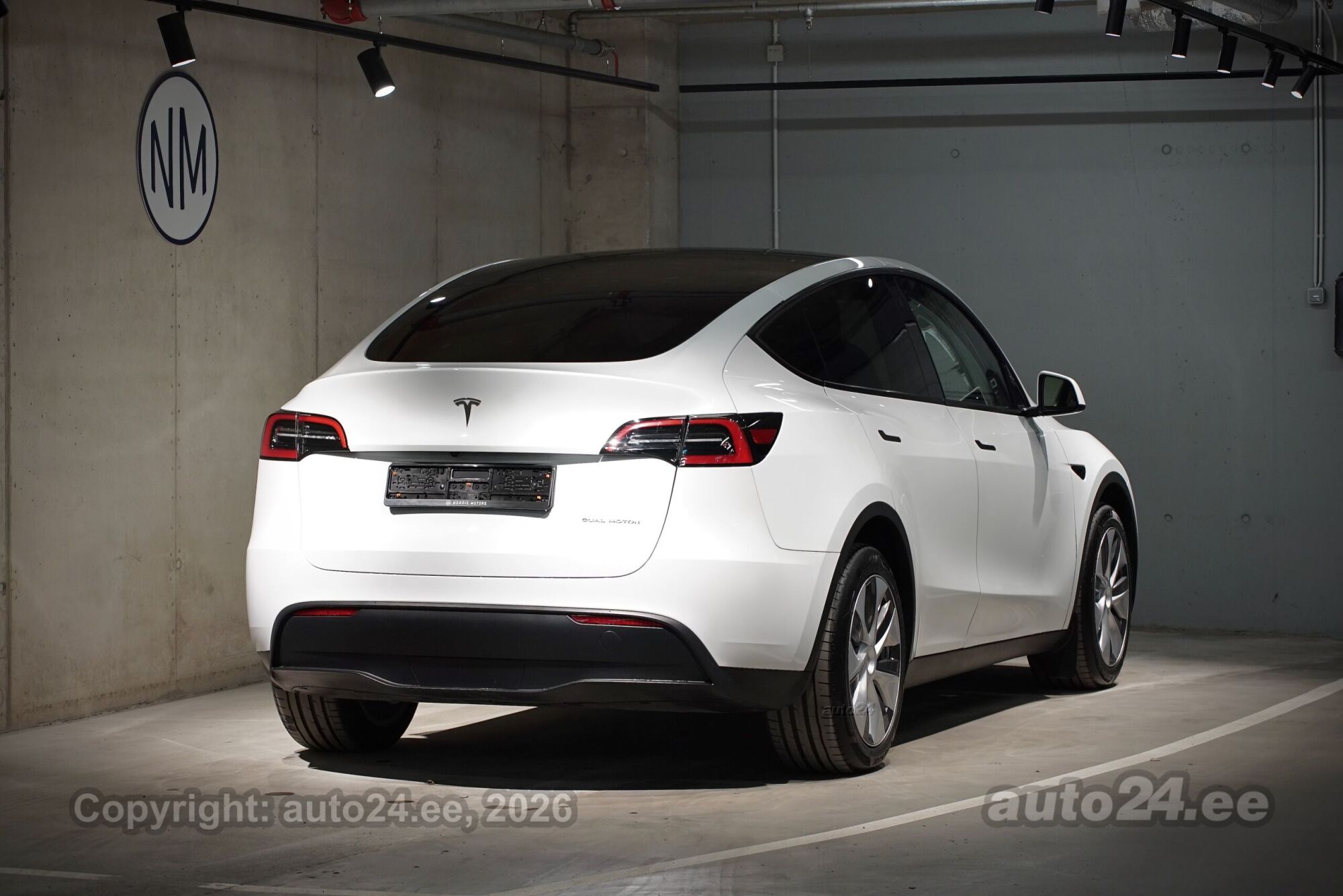 Tesla Model Y 2023, kuva 4/10