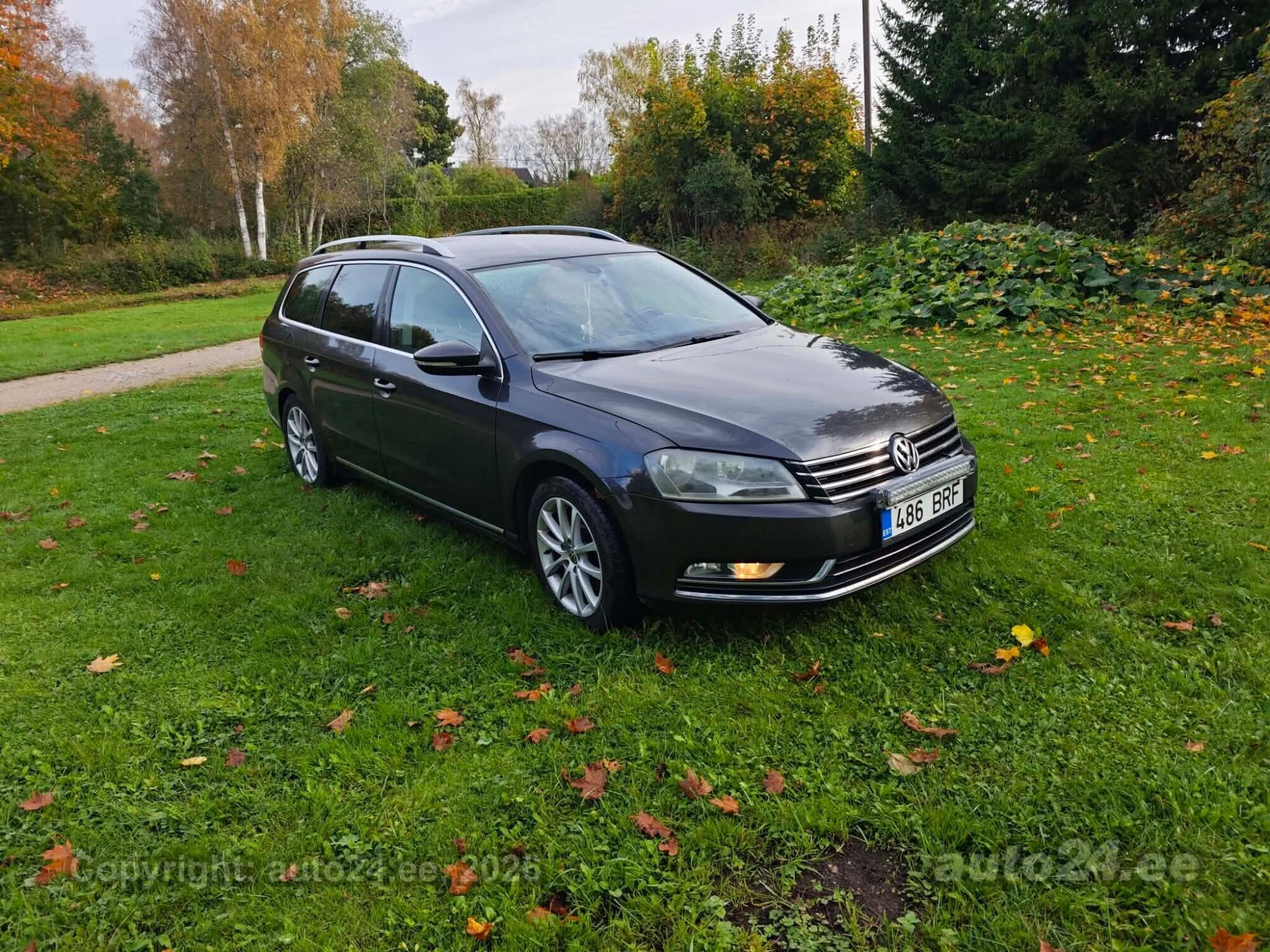 Volkswagen Passat 2011 — vehicle for AFU Ukraine