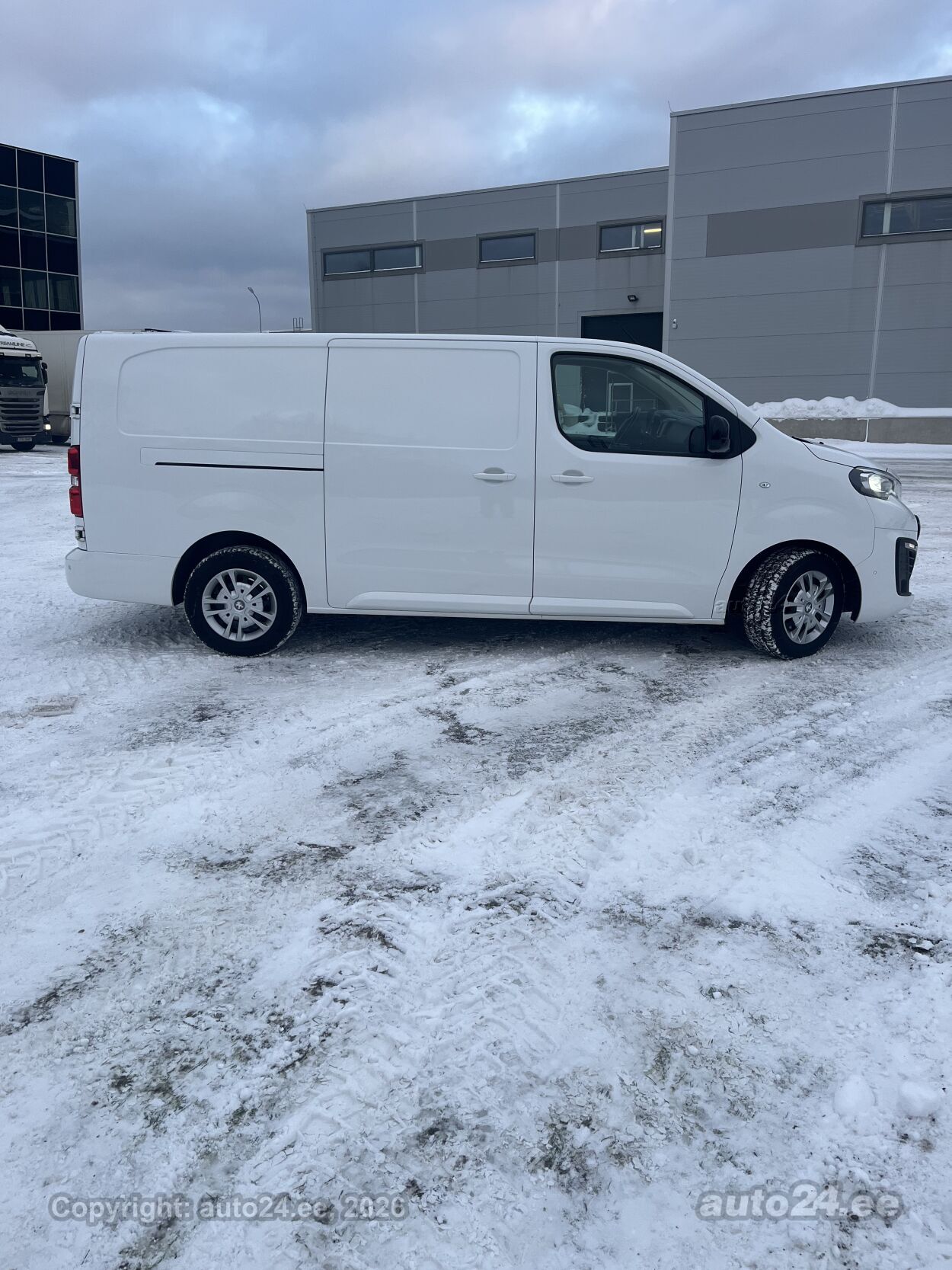 Peugeot Expert 2.0 106kW 2022, photo 5/10