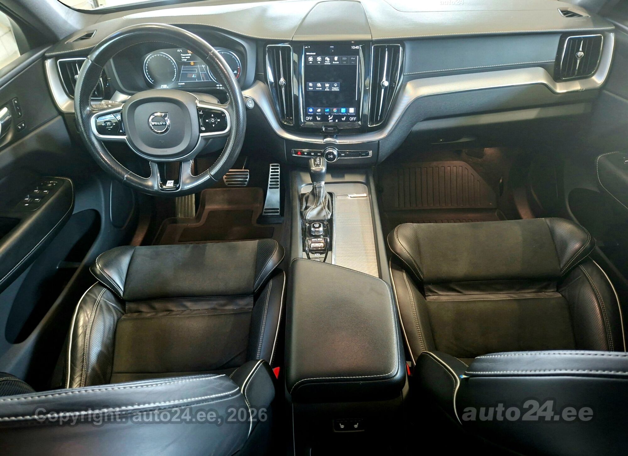 Volvo XC60 R-Line 2.0 173kW 2018, photo 6/10