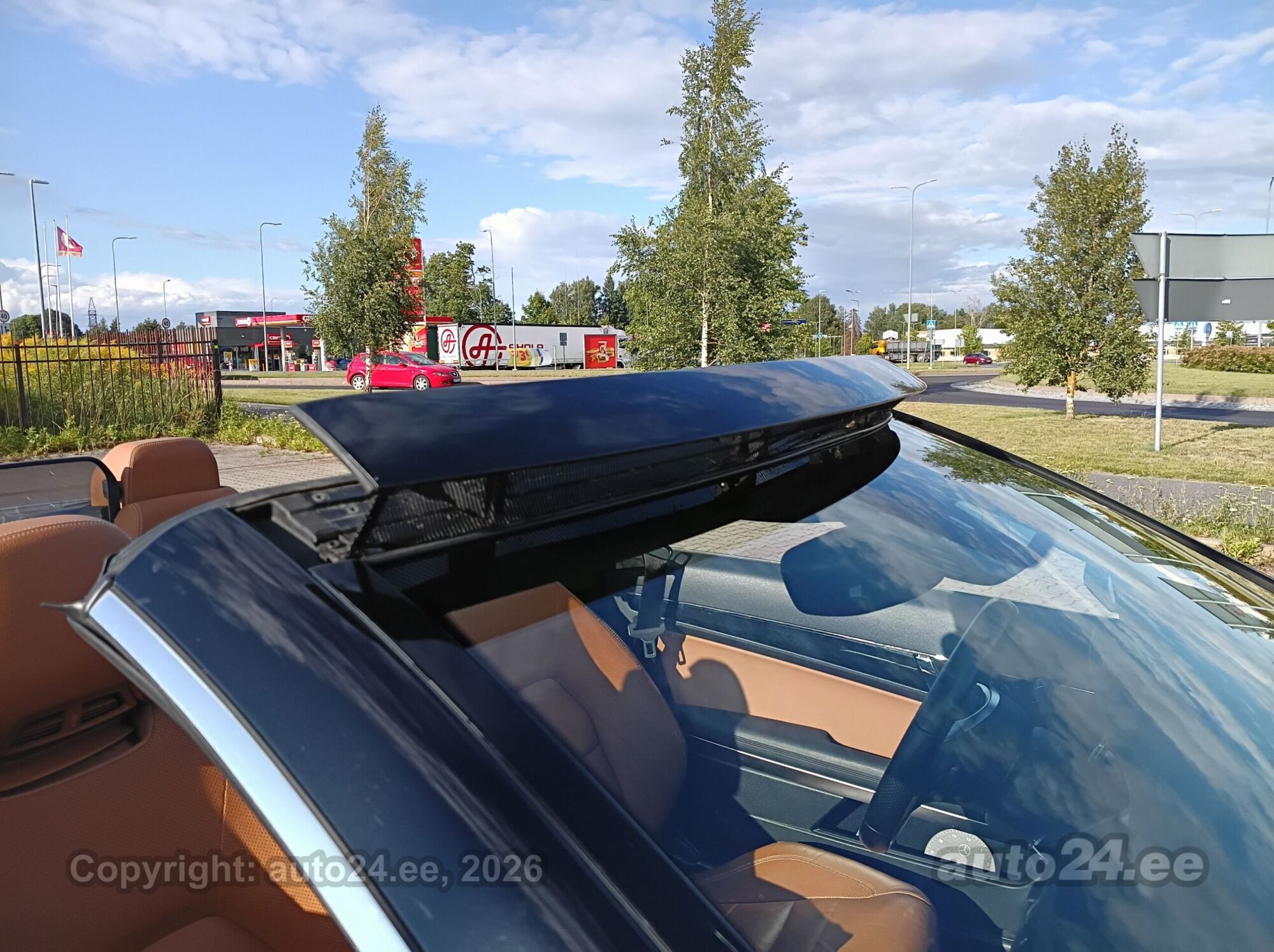 Mercedes-Benz E-sarja 2011, kuva 5/10